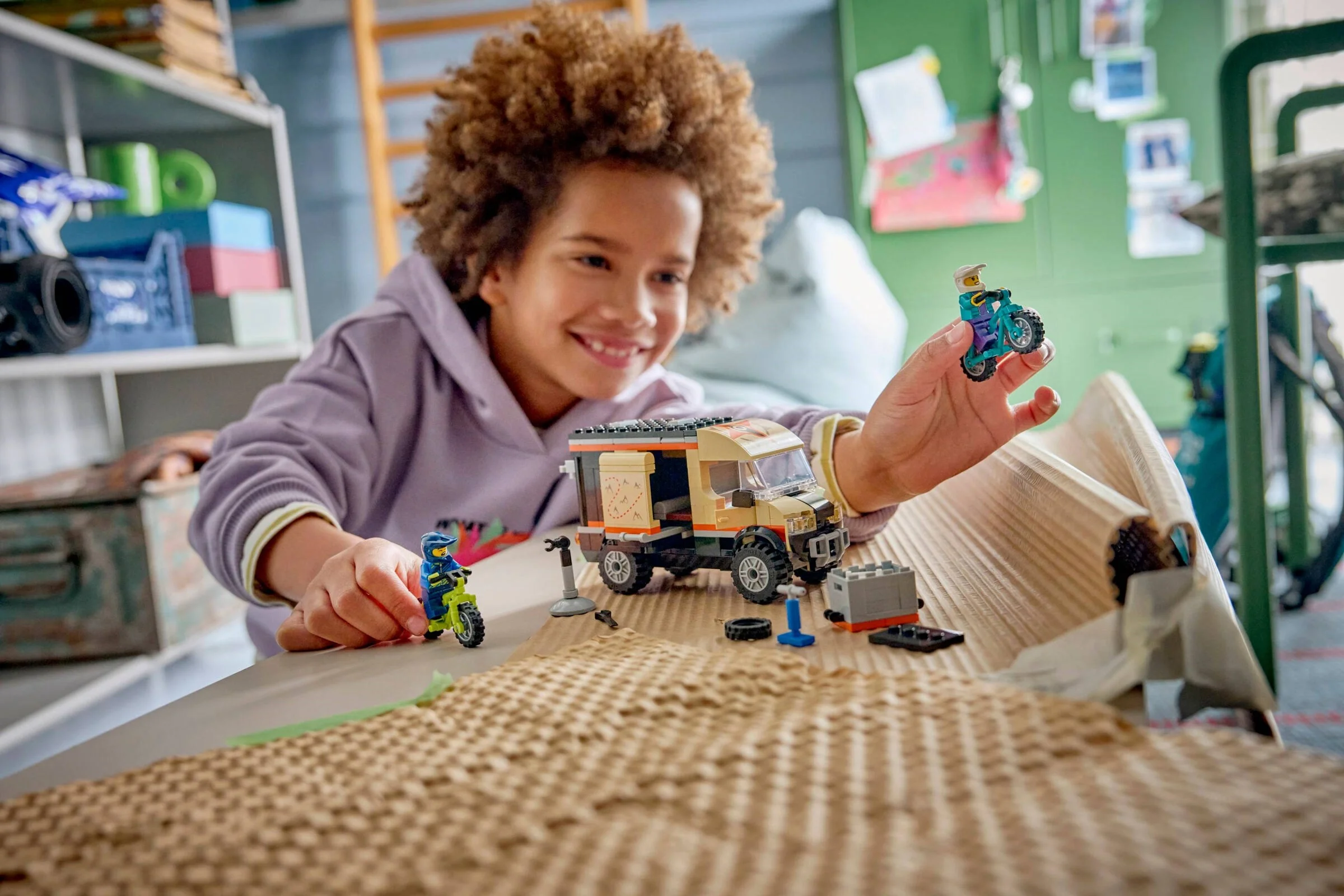 LEGO® 60512 Furgonetka z rowerami górskimi - zdjęcie 8