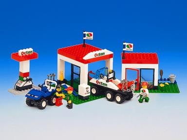 Octan Gas Station