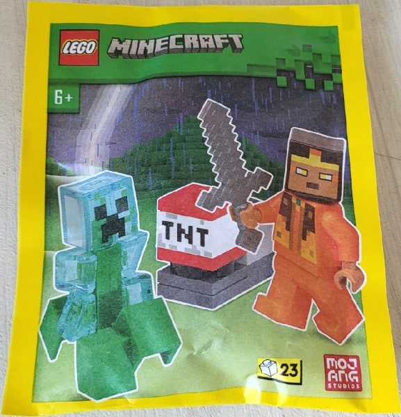 Golden Knight and Charged Creeper