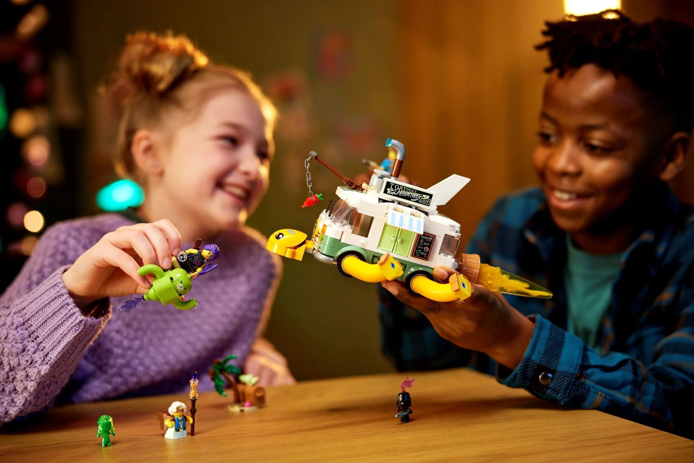 LEGO® 71456 Żółwia furgonetka pani Castillo - zdjęcie 4