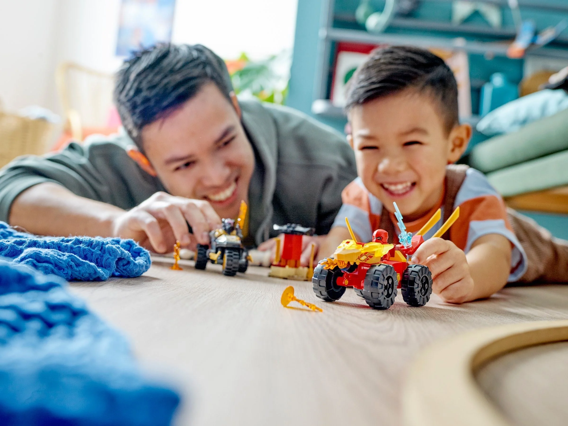 LEGO® 71789 Bitwa samochodowo-motocyklowa między Kaiem a Rasem - zdjęcie 8