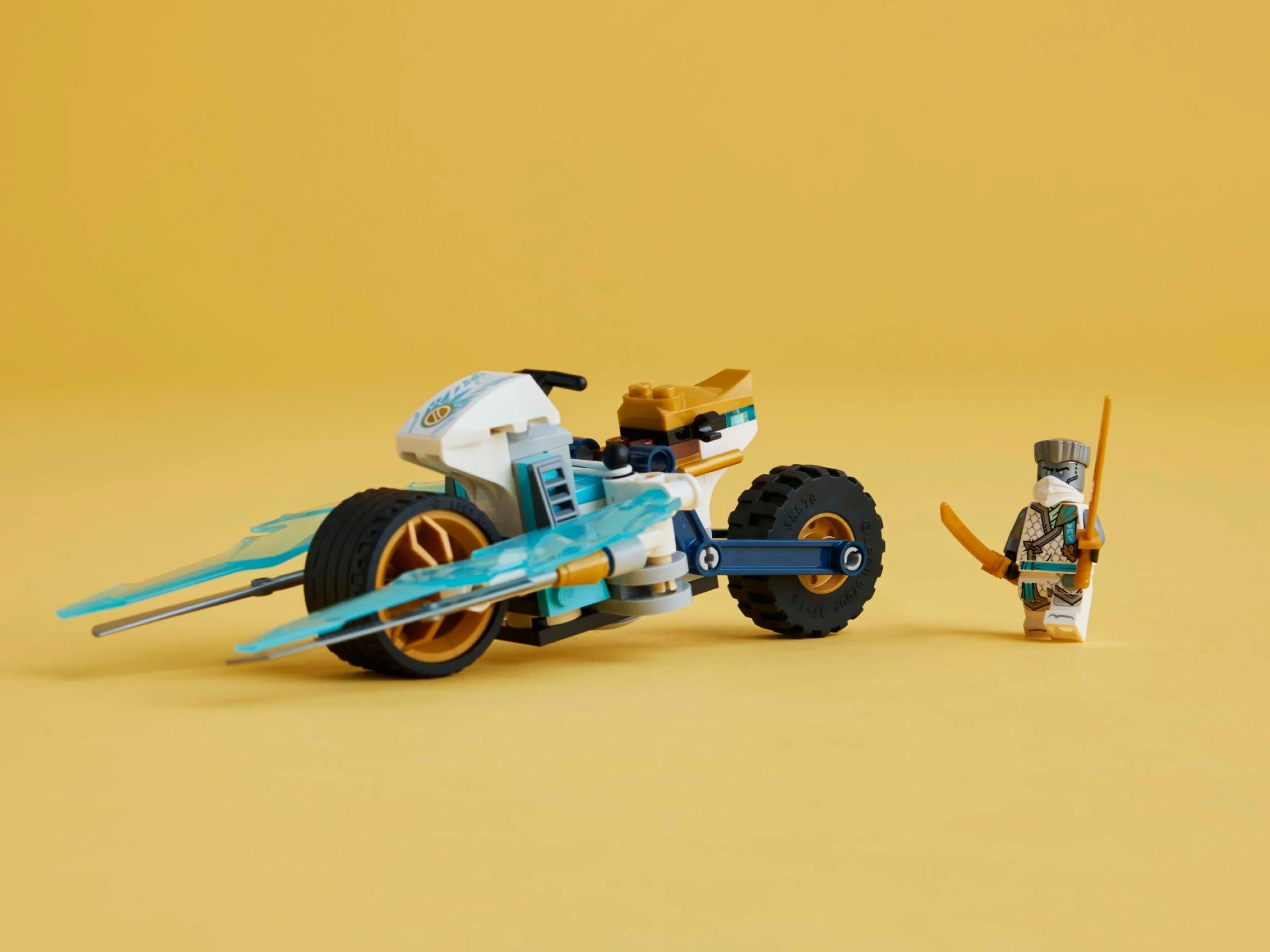 LEGO® 71816 Lodowy motocykl Zane’A - zdjęcie 8