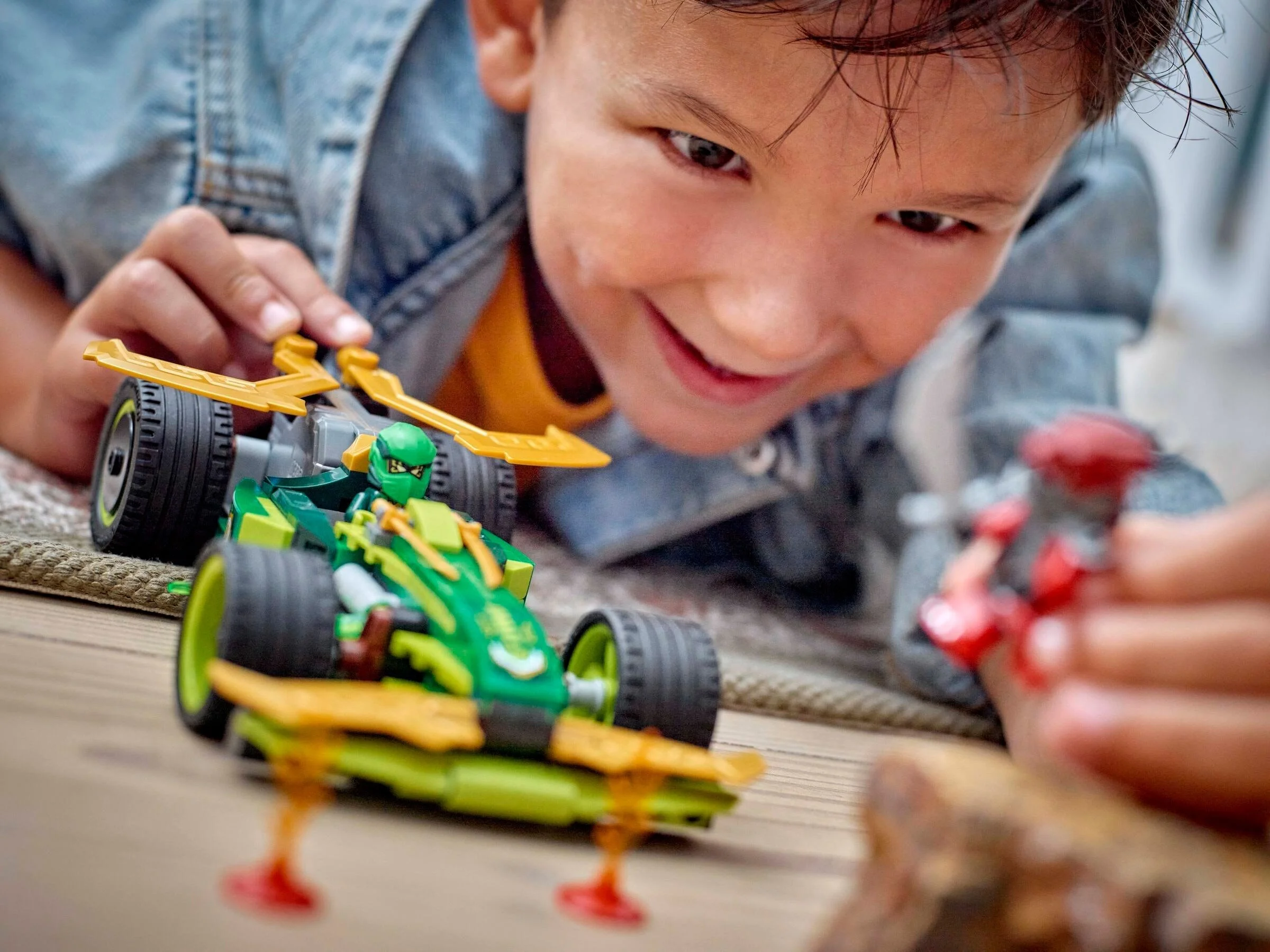 LEGO® 71828 Samochód wyścigowy Lloyda z napędem typu pull - back - zdjęcie 4