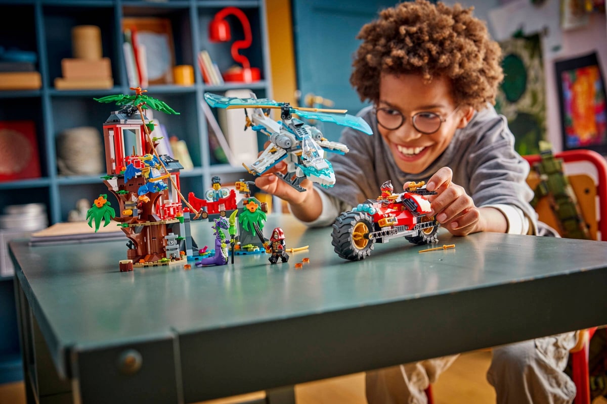 LEGO® 71857 Bitwa ninja: domek na drzewie z pojazdami - zdjęcie 12