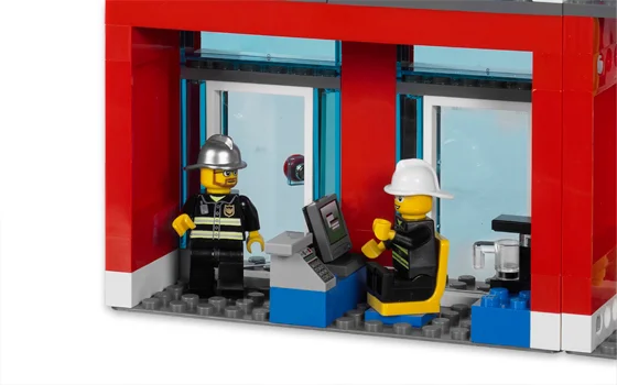 LEGO® 7208 Remiza Nowe - zdjęcie 12