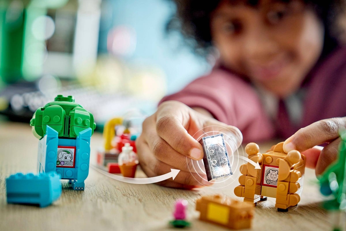 LEGO® 72155 SMART Play: Bulbasaur i Bidoof z krzewem jagody - zdjęcie 6