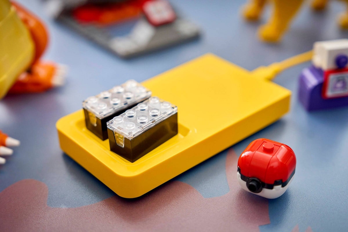 LEGO® 72167 SMART Play: Charizard kontra Jolteon - ostateczna bitwa - zdjęcie 14