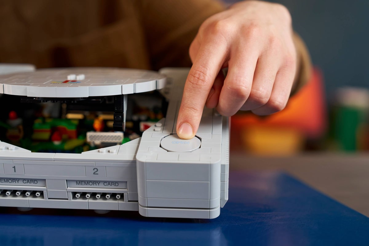LEGO® 72306 Klocki Lego Konsola Playstation Classic 1911 Elementów - zdjęcie 6