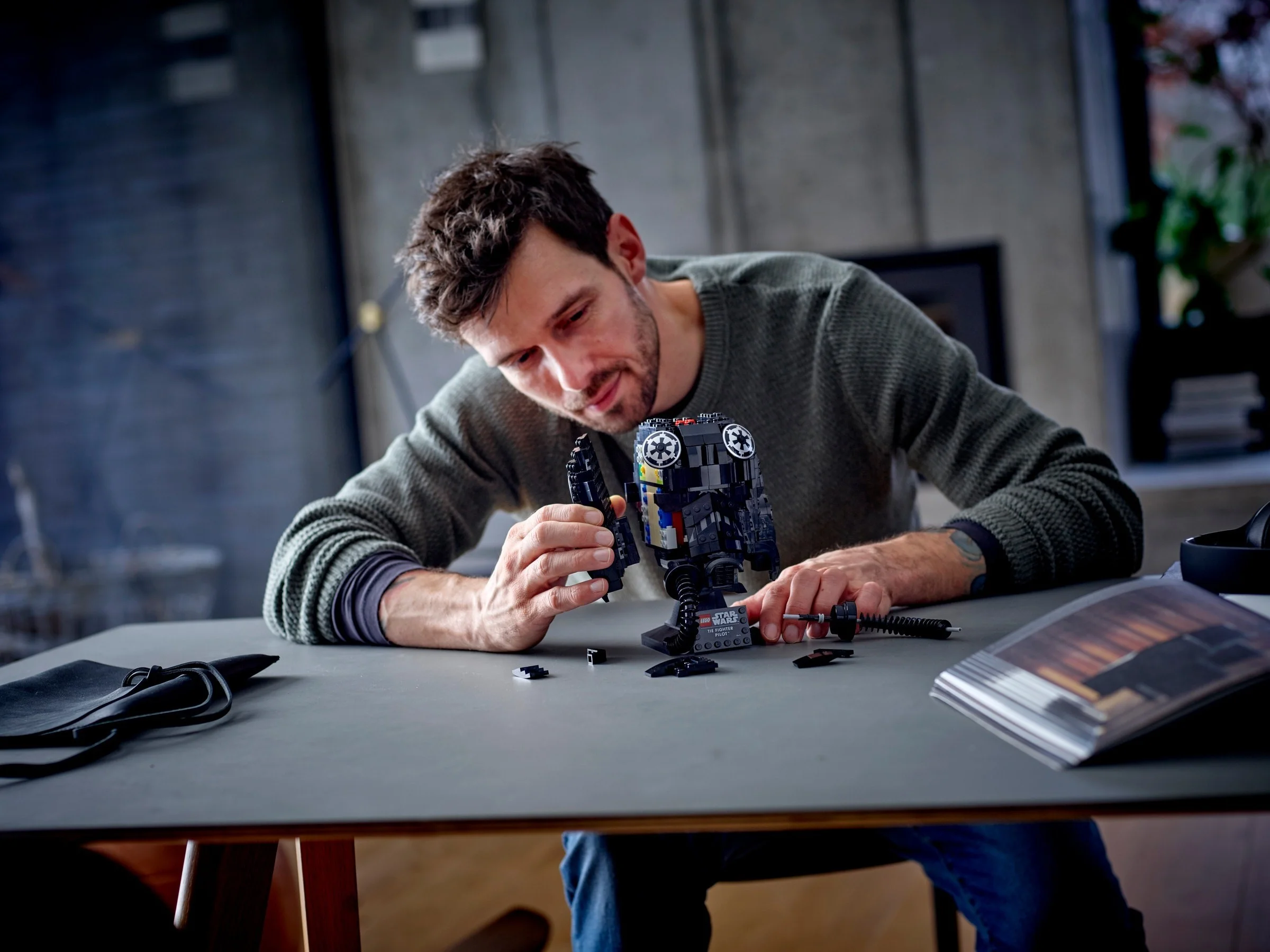 LEGO® 75274 Klocki Lego Star Wars Zestaw Hełm pilota myśliwca Tie - zdjęcie 17
