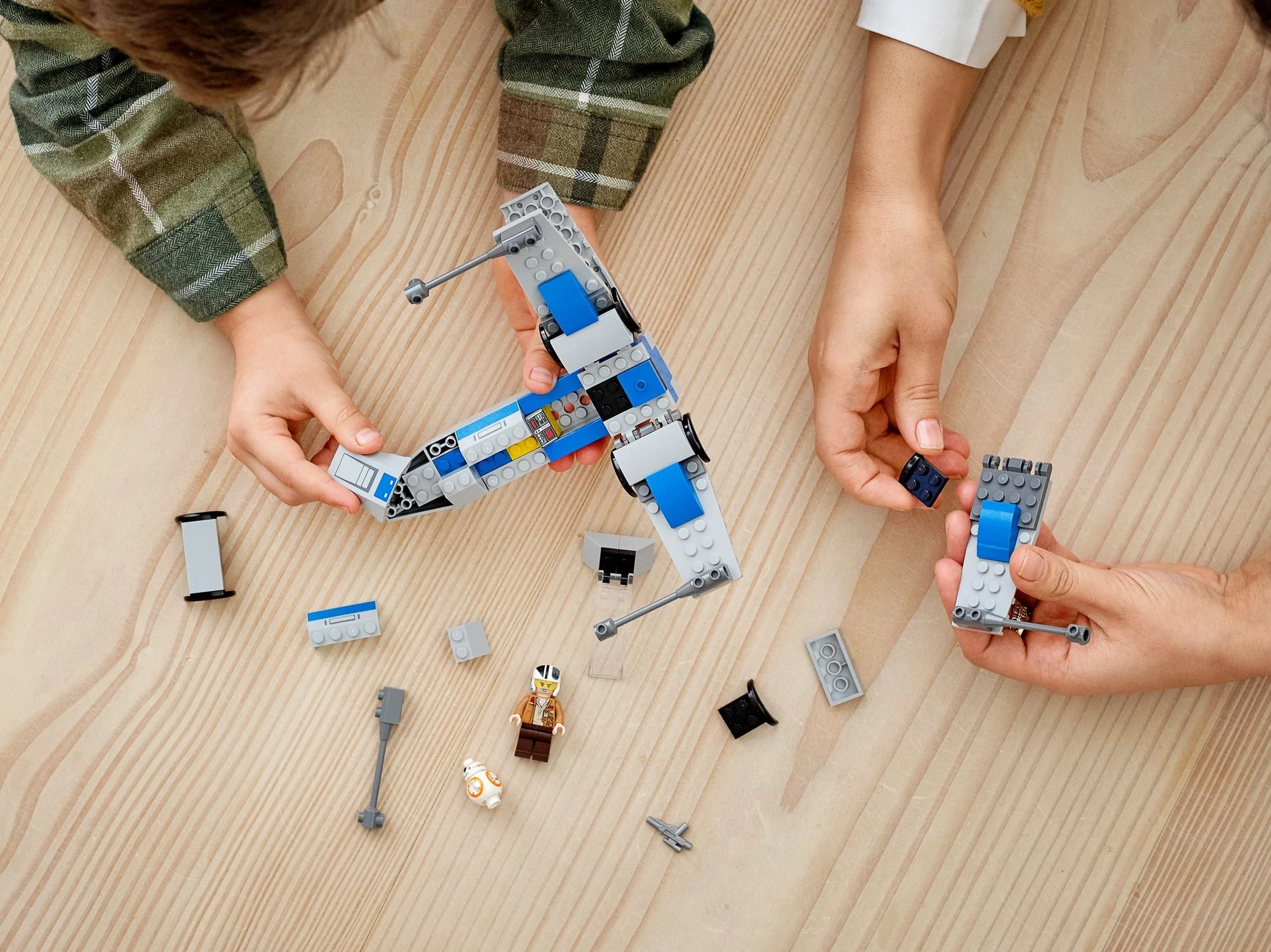 LEGO® 75297 X-Wing™ Ruchu Oporu - zdjęcie 11