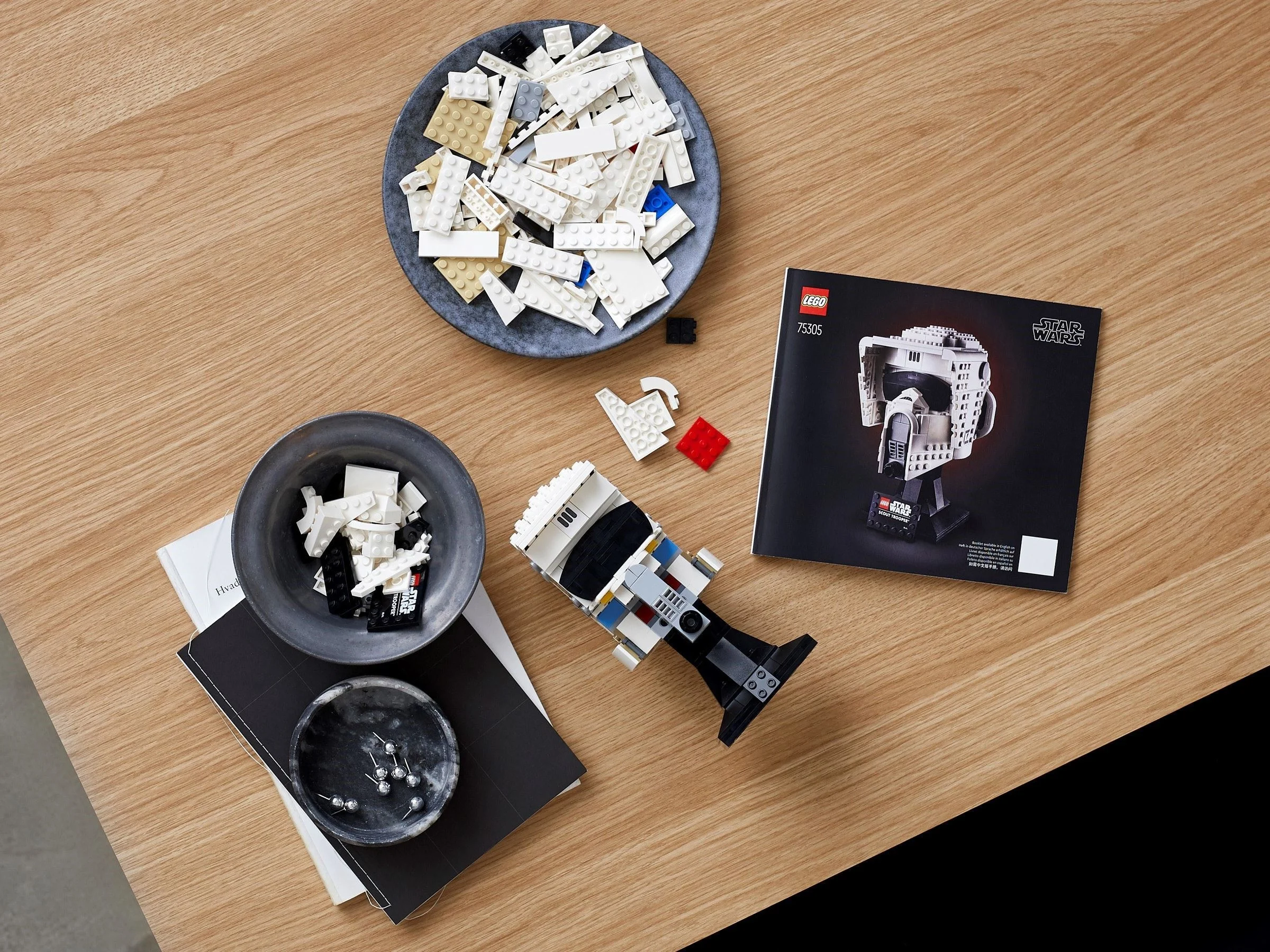 LEGO® 75305 Star Wars Hełm zwiadowcy szturmowców - zdjęcie 4