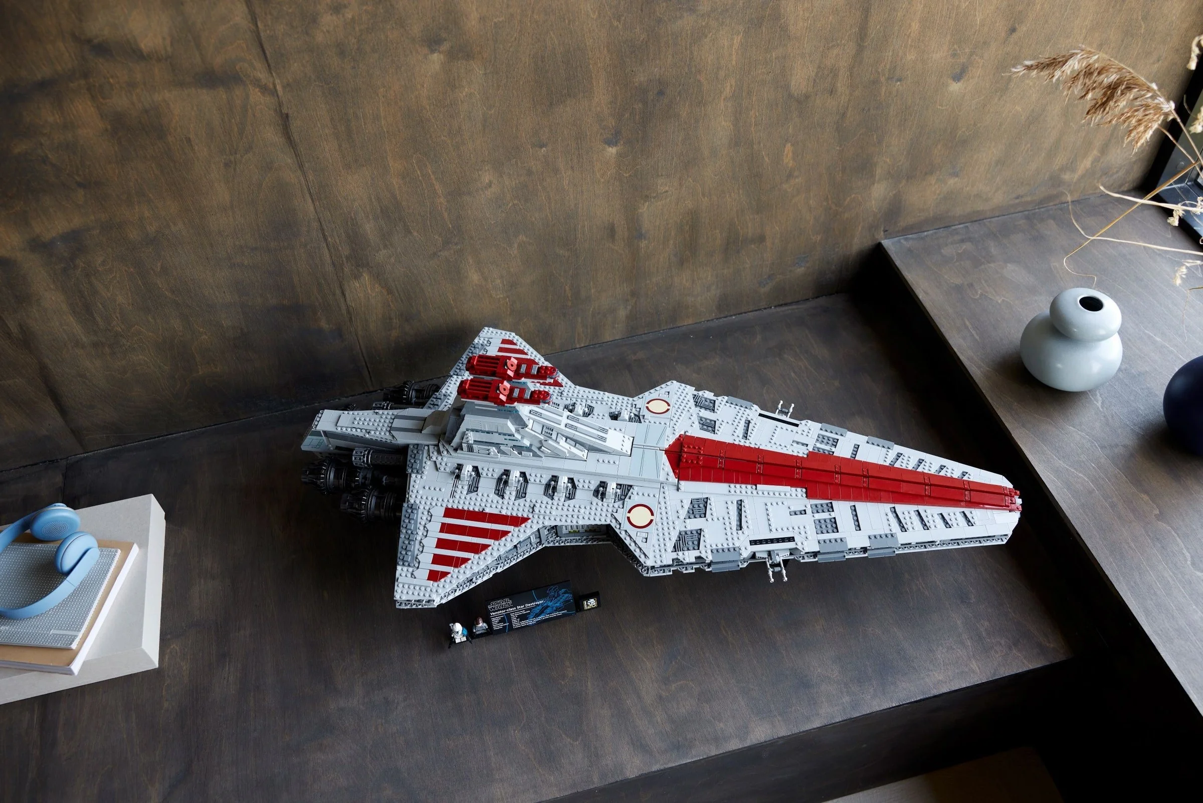 LEGO® 75367 LEGO Star Wars Gwiezdny Niszczyciel typu Venator - zdjęcie 8