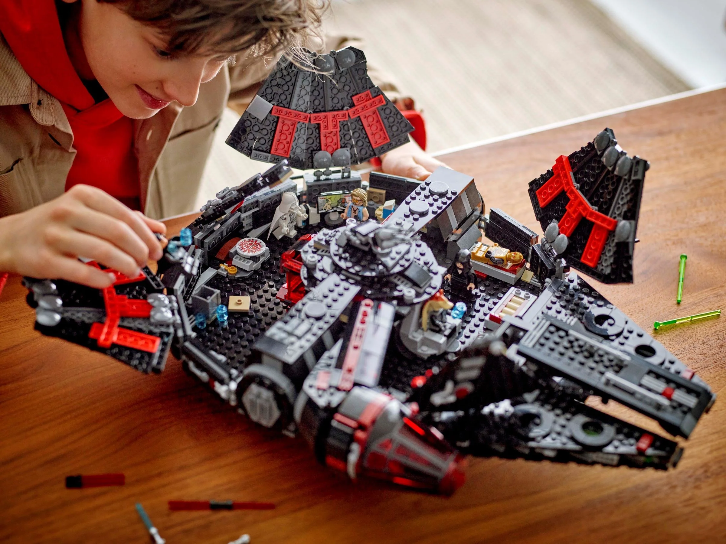 LEGO® 75389 Mroczny Sokół Millennium - zdjęcie 13