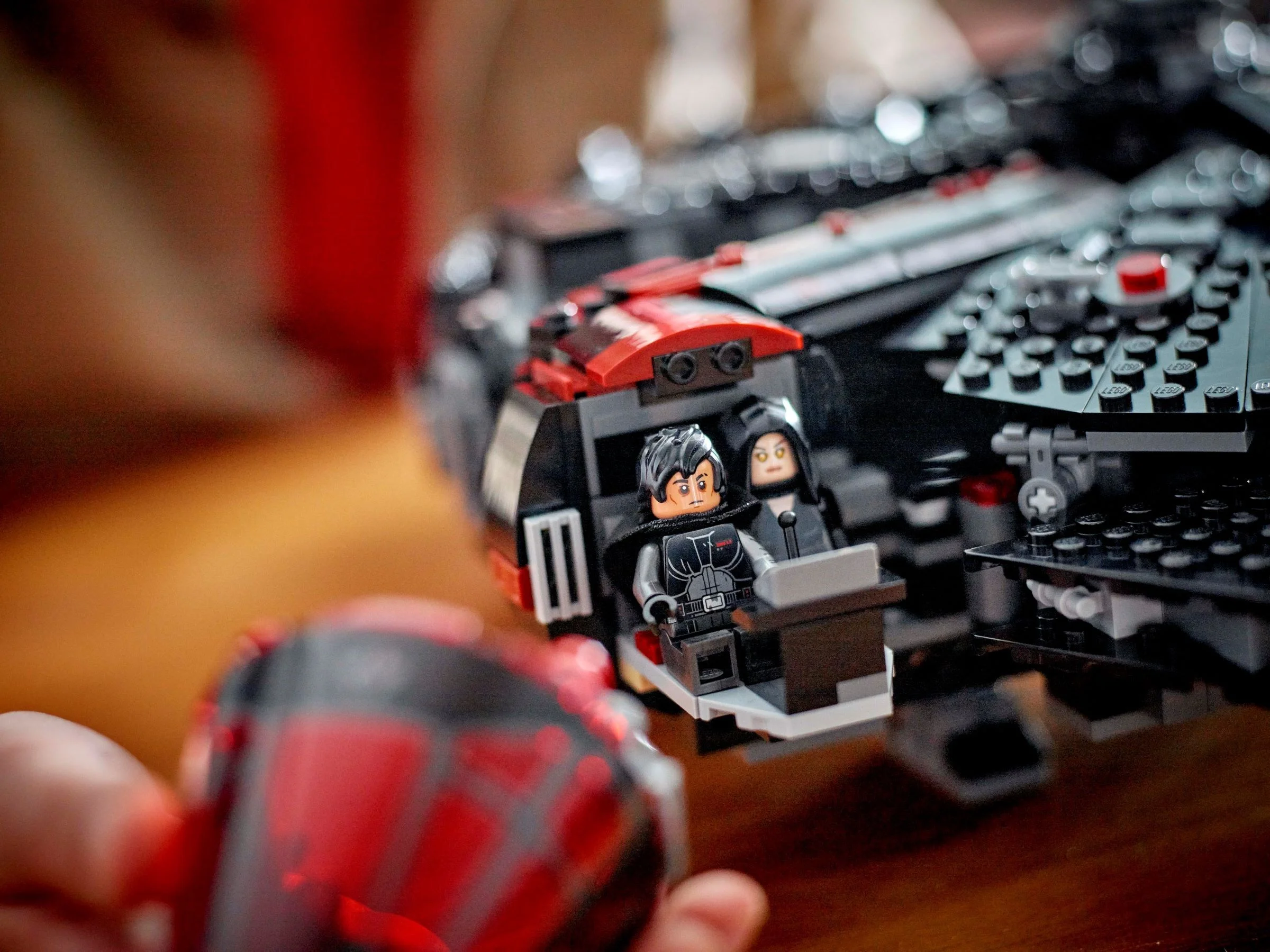 LEGO® 75389 Mroczny Sokół Millennium - zdjęcie 17