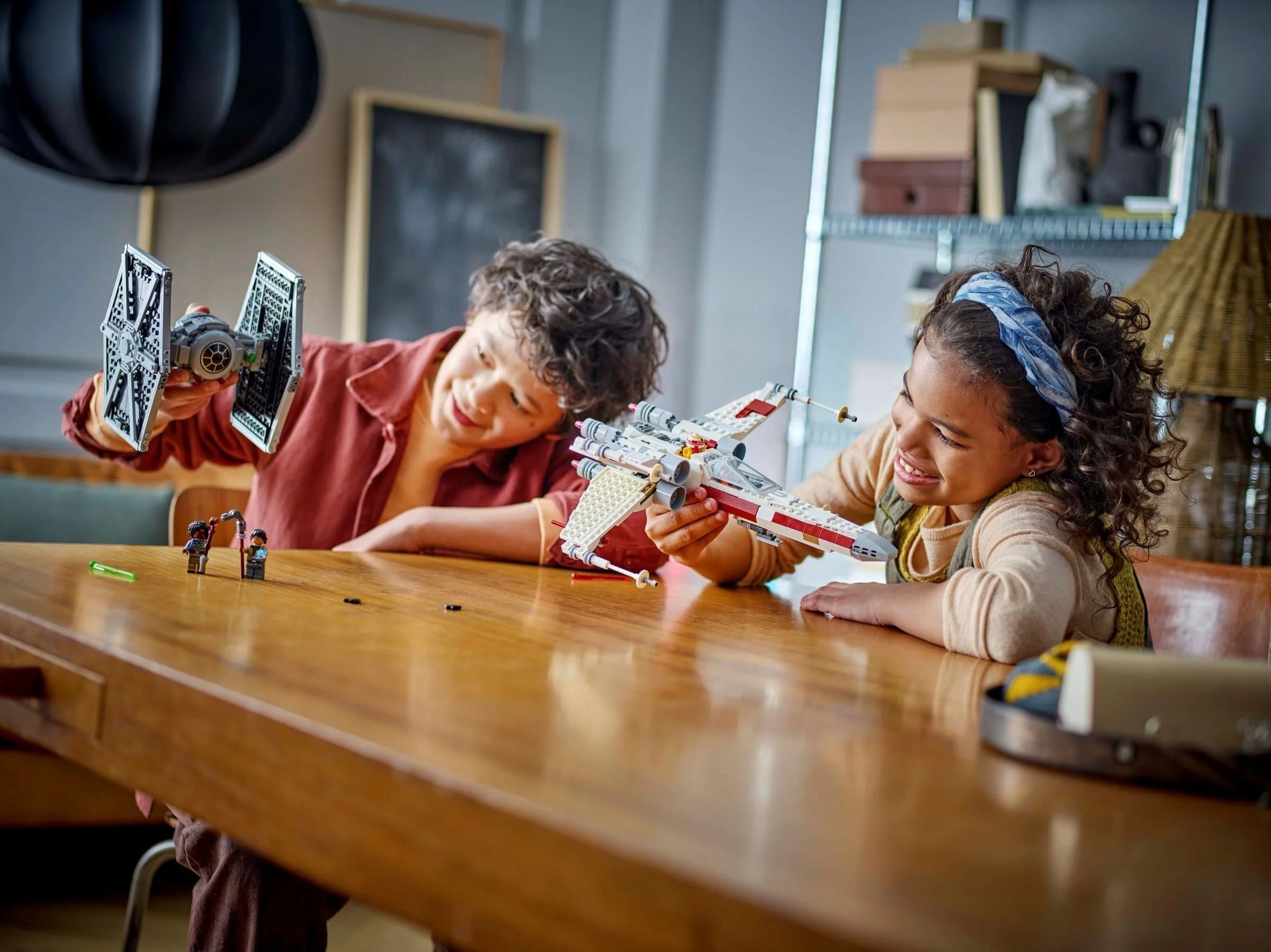 LEGO® 75393 Hybryda TIE Fightera i X-Winga - zdjęcie 6