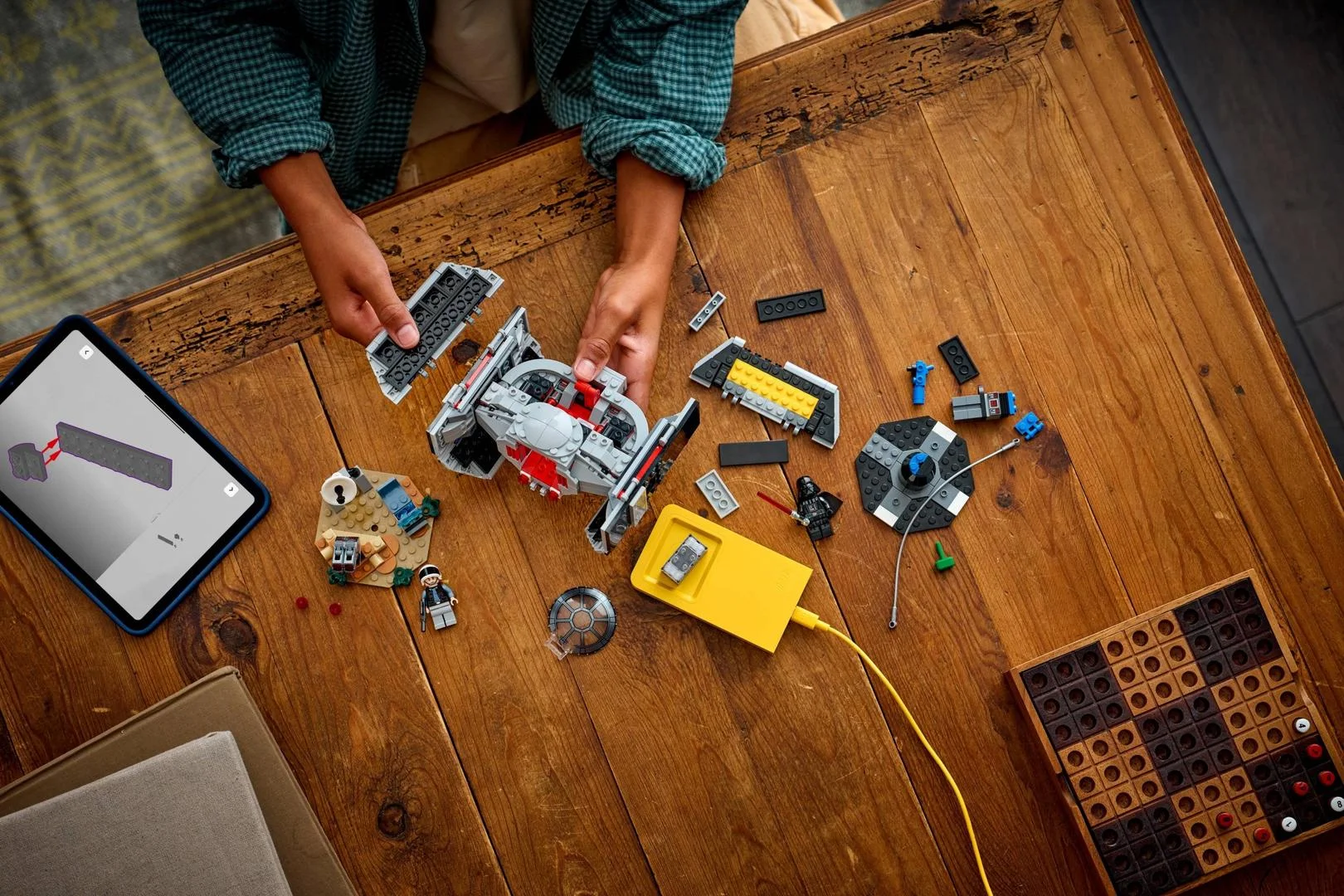 LEGO® 75421 LEGO Star Wars Smart Play Myśliwiec TIE Dartha Vadera - zdjęcie 23