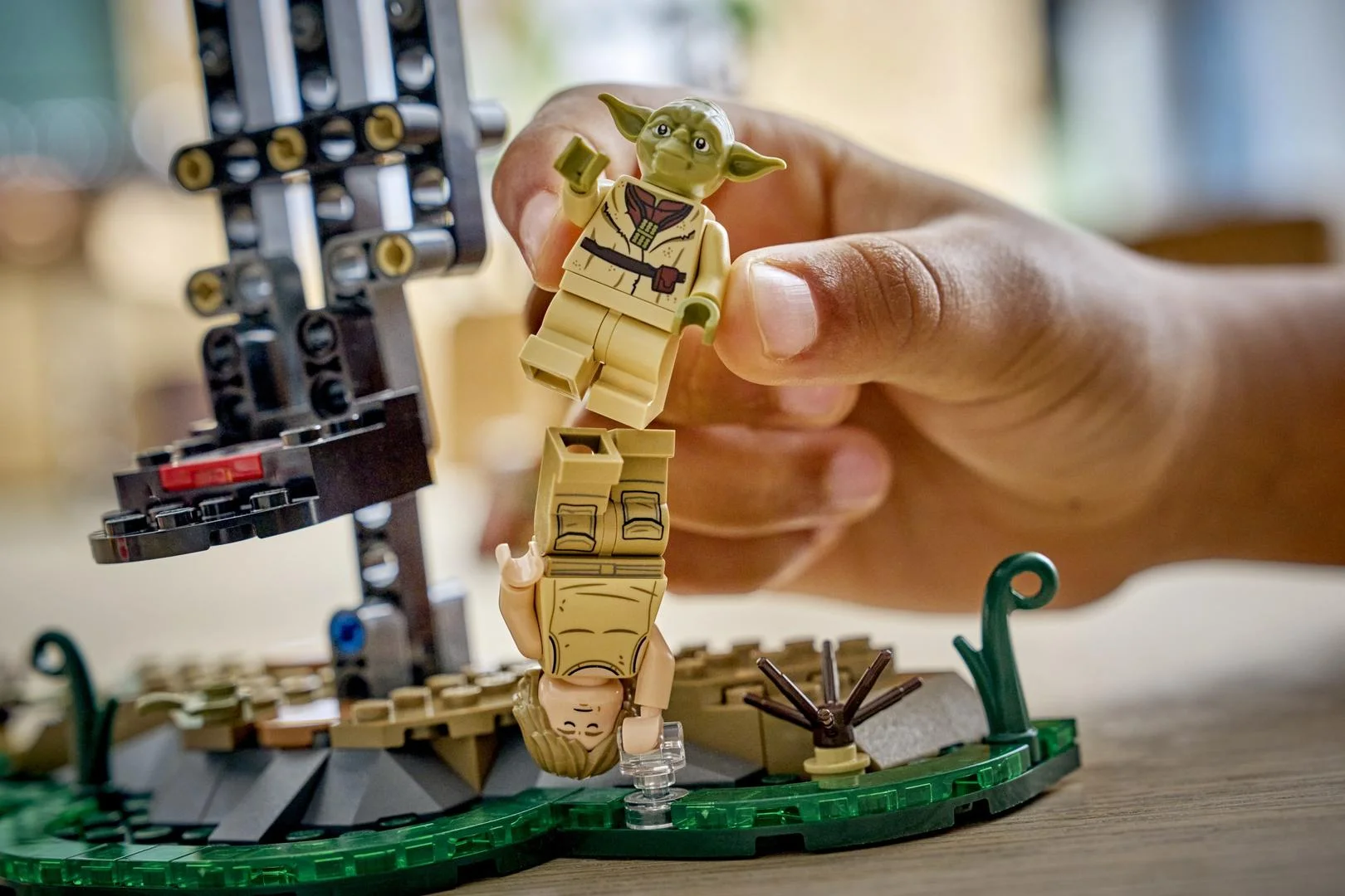 LEGO® 75422 LEGO Star Wars Smart Play Chatka Yody i szkolenie Jedi - zdjęcie 7