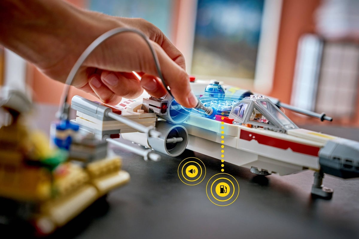 LEGO® 75423 SMART Play: X-Wing Czerwona Piątka Luke'a - zdjęcie 18