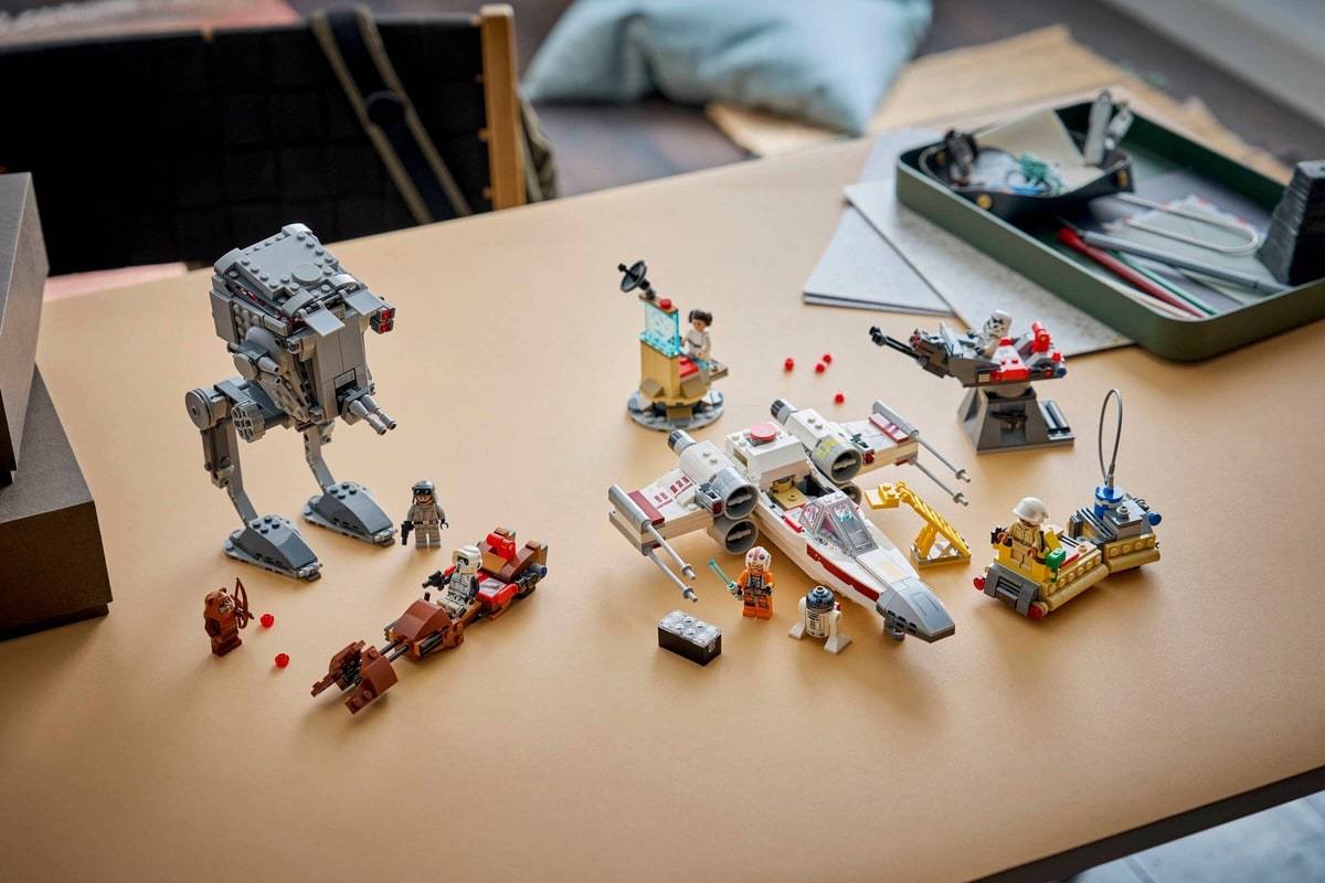 LEGO® 75424 SMART Play: Atak AT-ST na Endor - zdjęcie 8