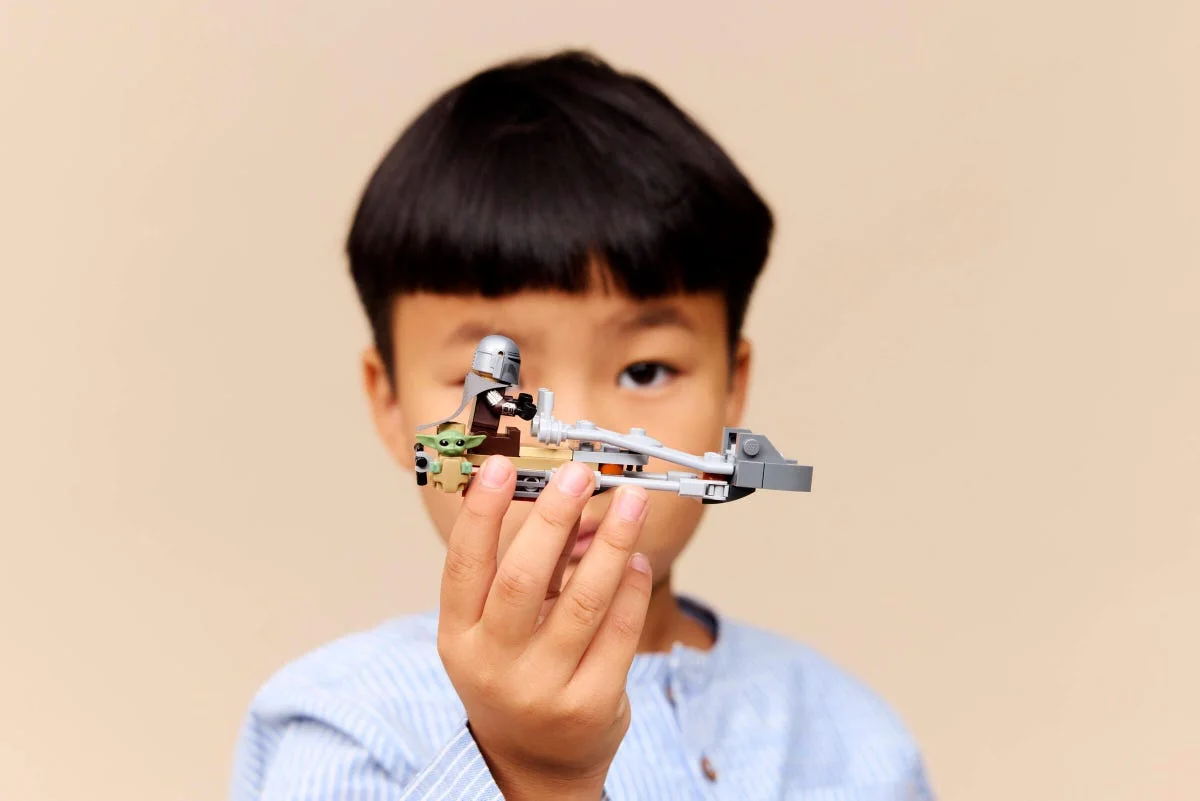 LEGO® 75436 Śmigacz Mandalorianina i Grogu - zdjęcie 4