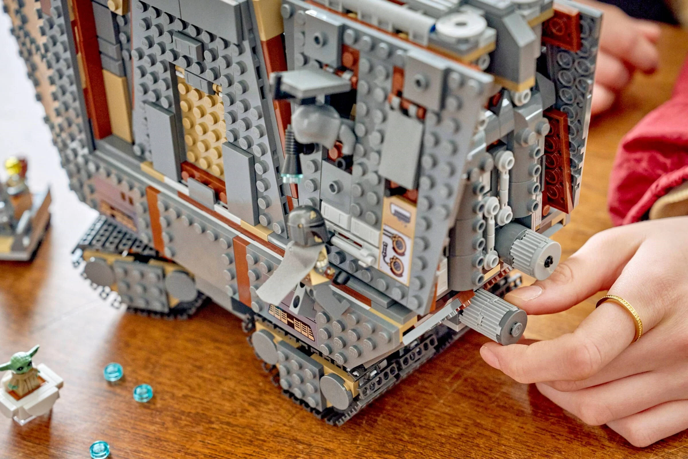 LEGO® 75453 Piaskoczołg wędrownych Jawów i bagnorożec - zdjęcie 13