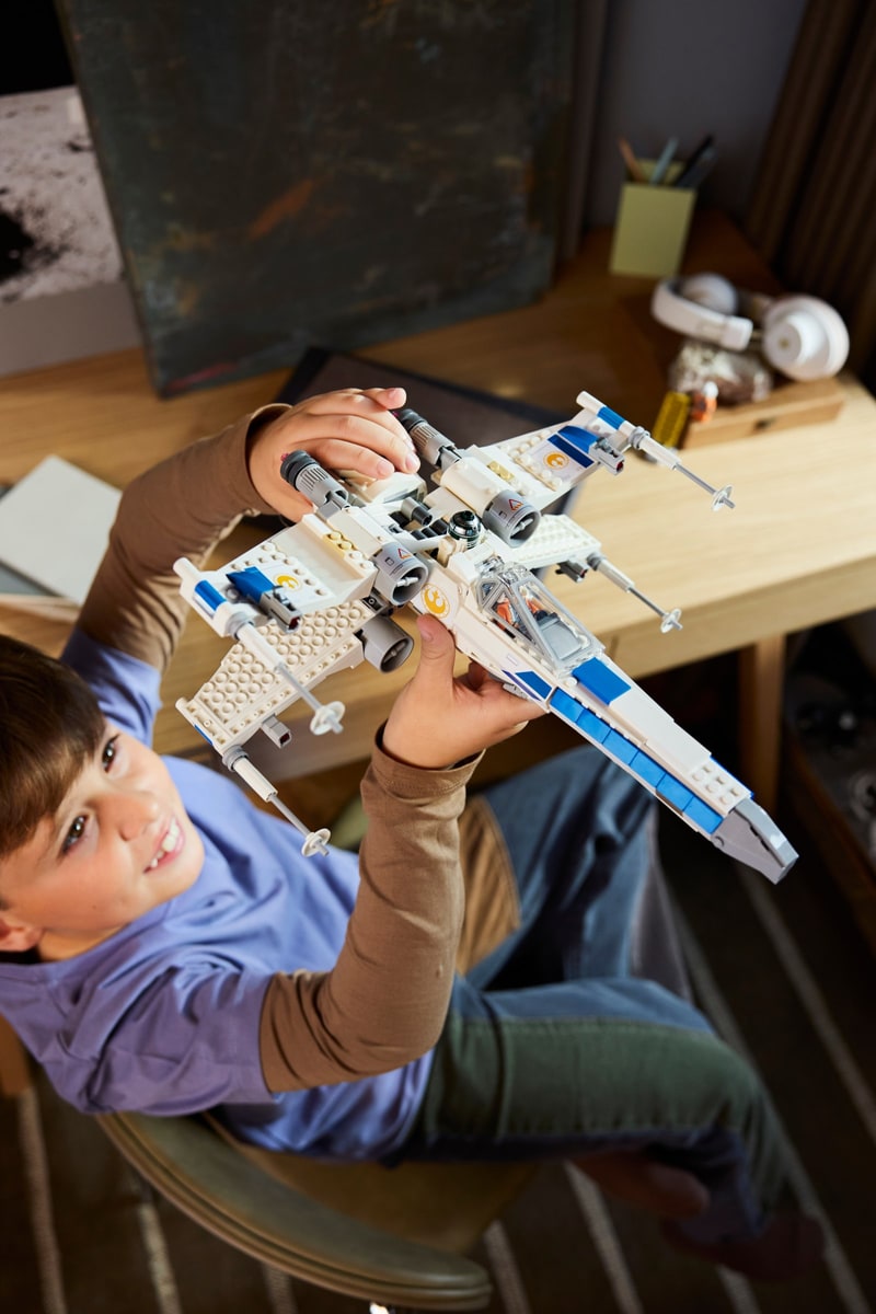 LEGO® 75460 Myśliwiec X-Wing Nowej Republiki - zdjęcie 7