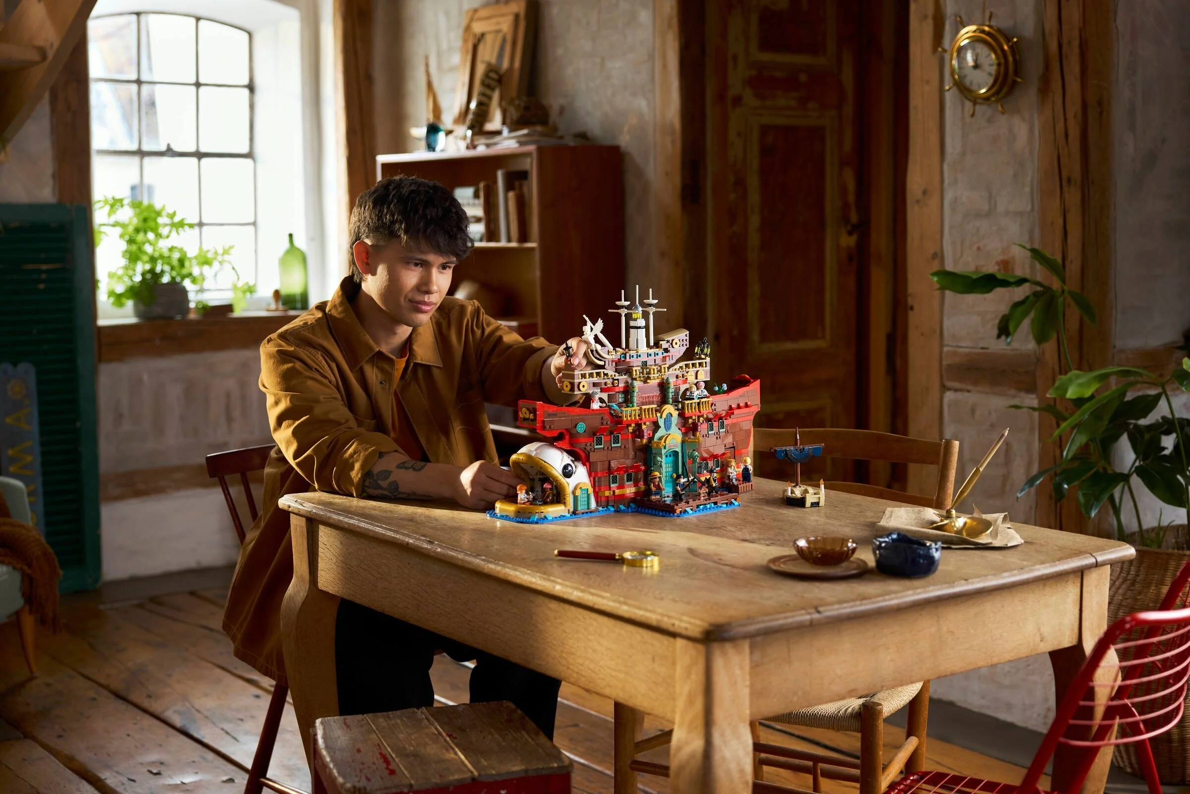 LEGO® 75640 Pływająca restauracja Baratie - zdjęcie 11