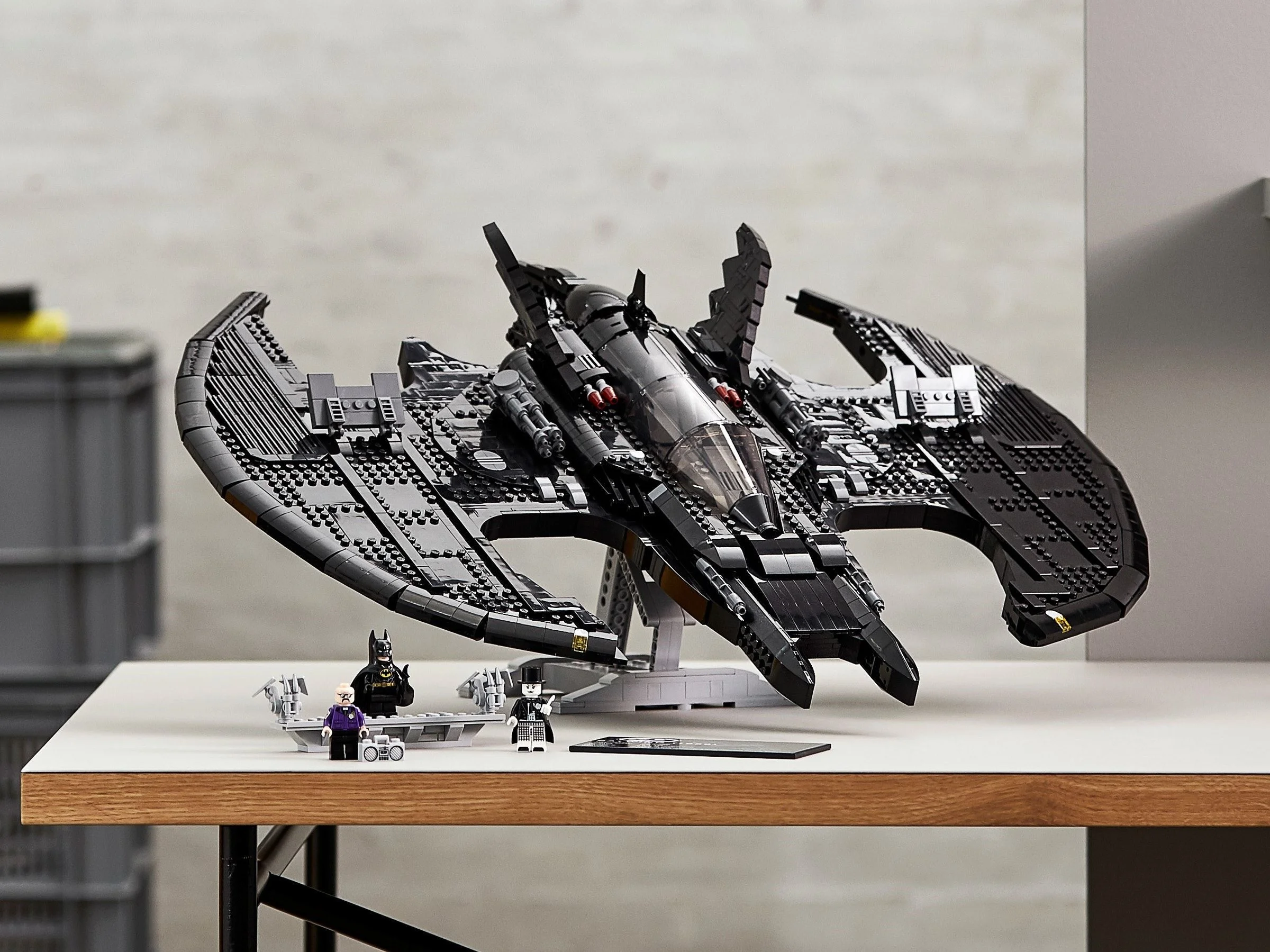 LEGO® 76161 Super Heroes Samolot Batwing z 1989 Roku - zdjęcie 21