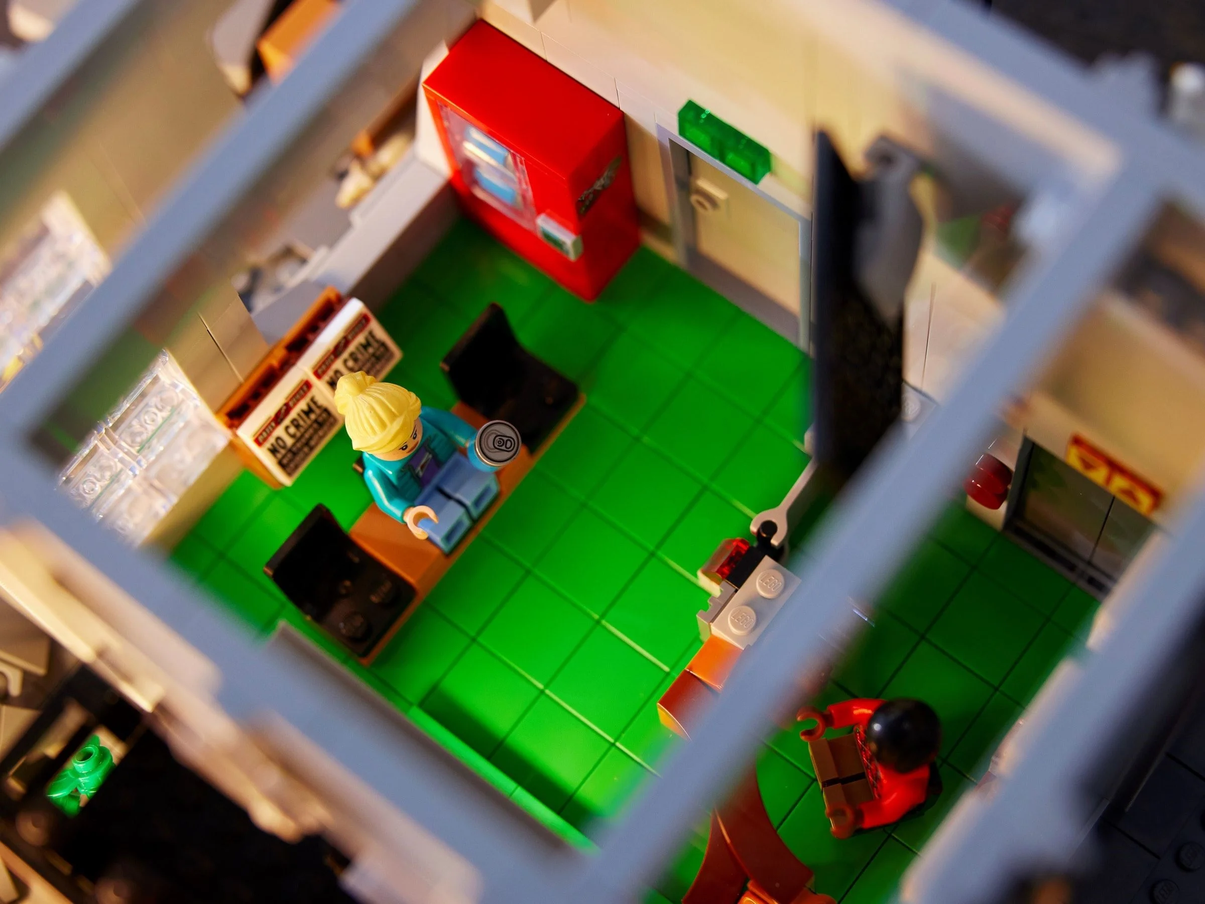 LEGO® 76178 Spider-Man Daily Bugle - zdjęcie 14