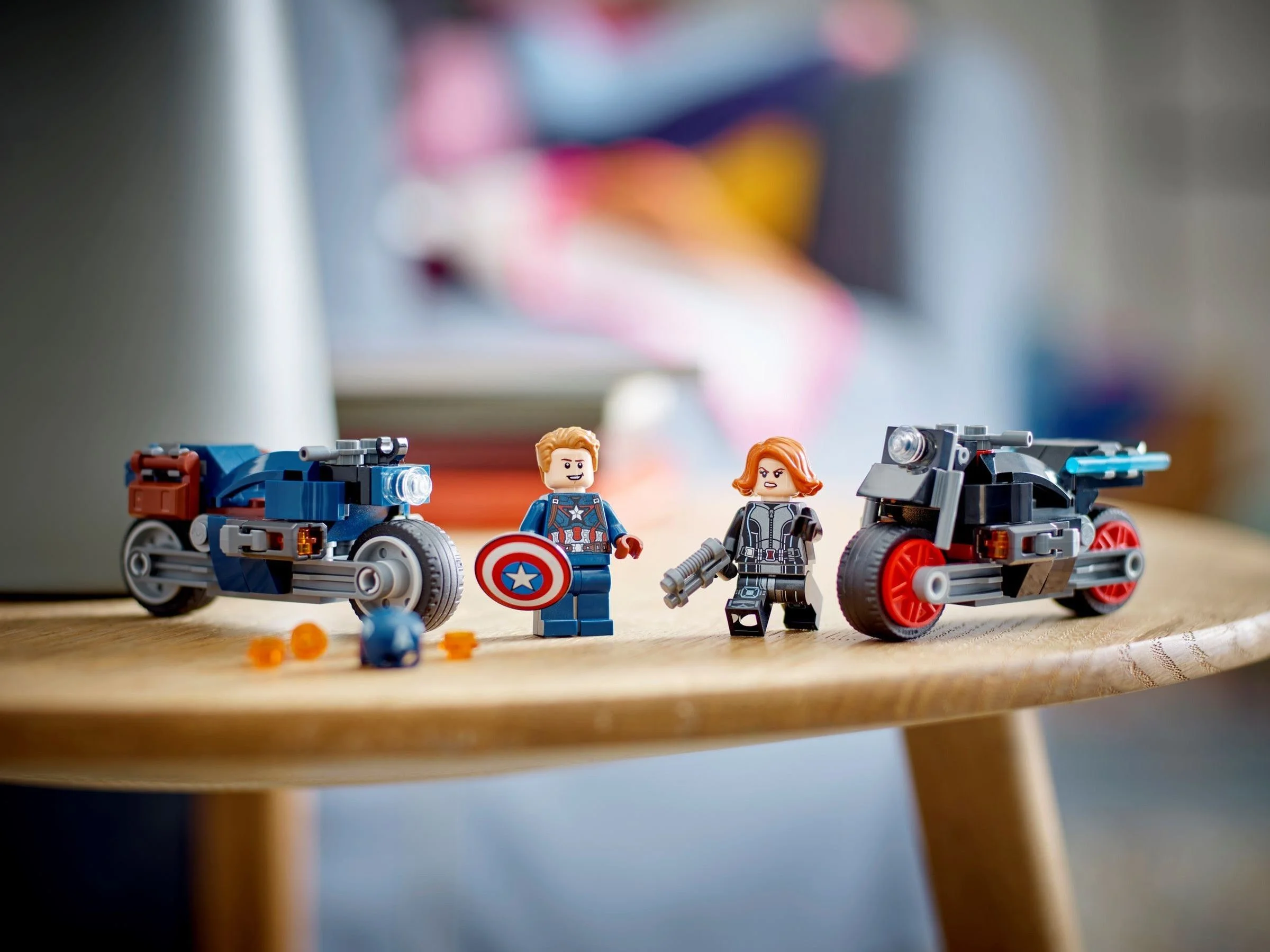 LEGO® 76260 Motocykle Czarnej Wdowy i Kapitana Ameryki - zdjęcie 7