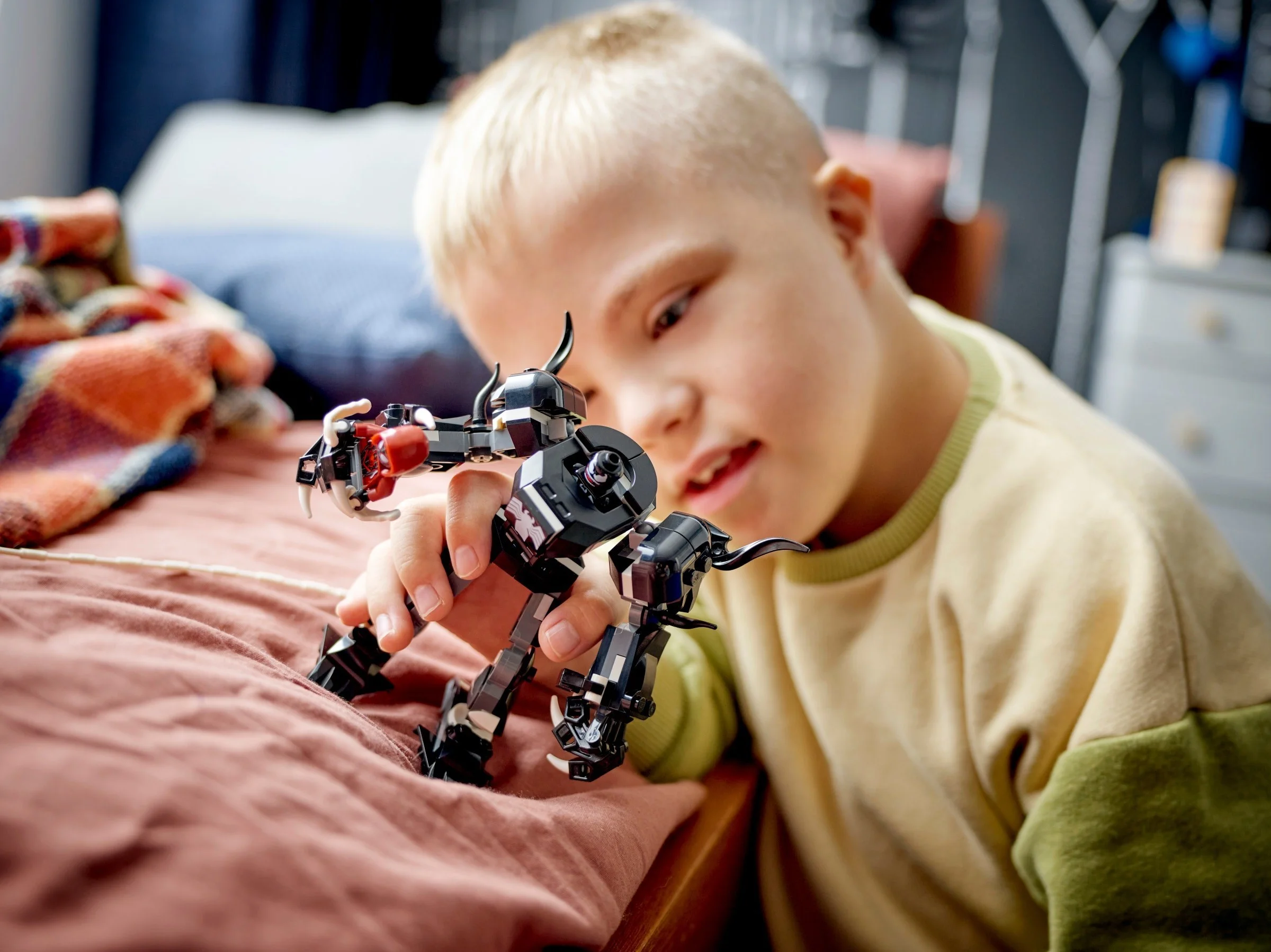 LEGO® 76276 Mechaniczna Zbroja Venoma Vs. Miles Morales - zdjęcie 6