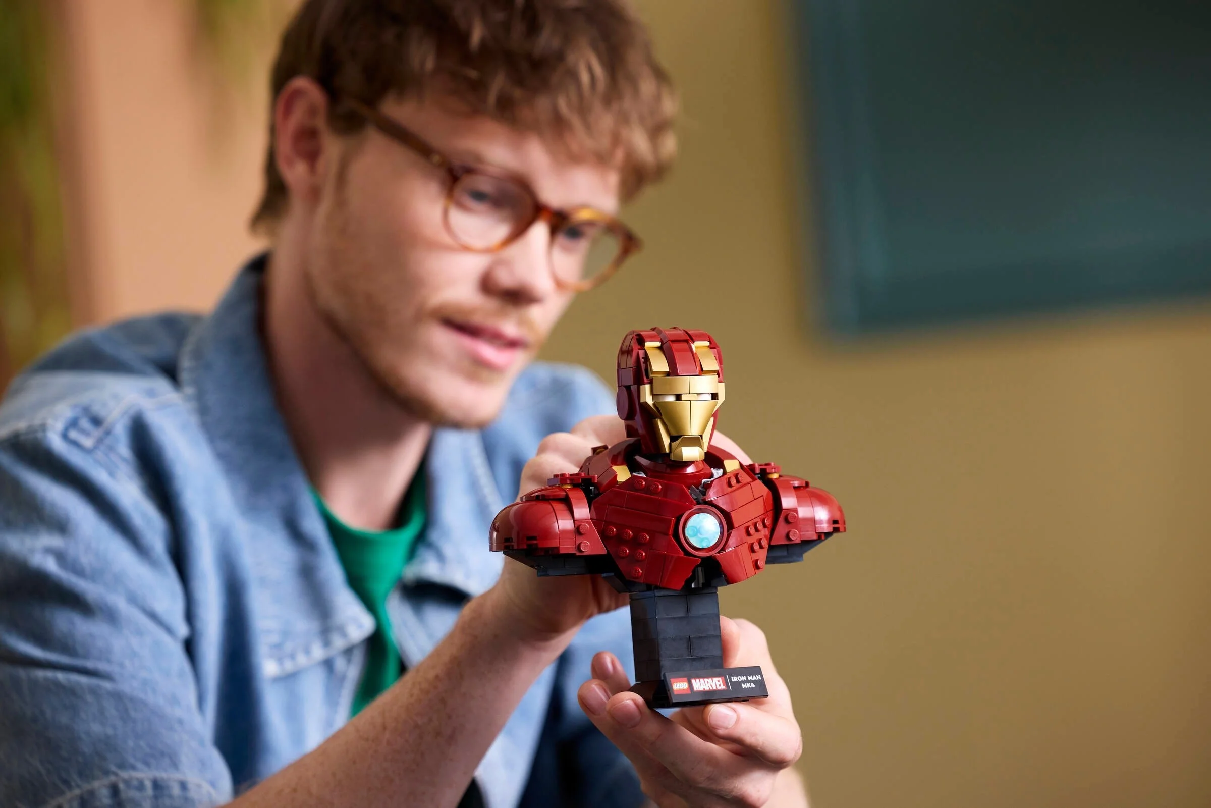 LEGO® 76327 Popiersie Iron Mana MK4 - zdjęcie 8