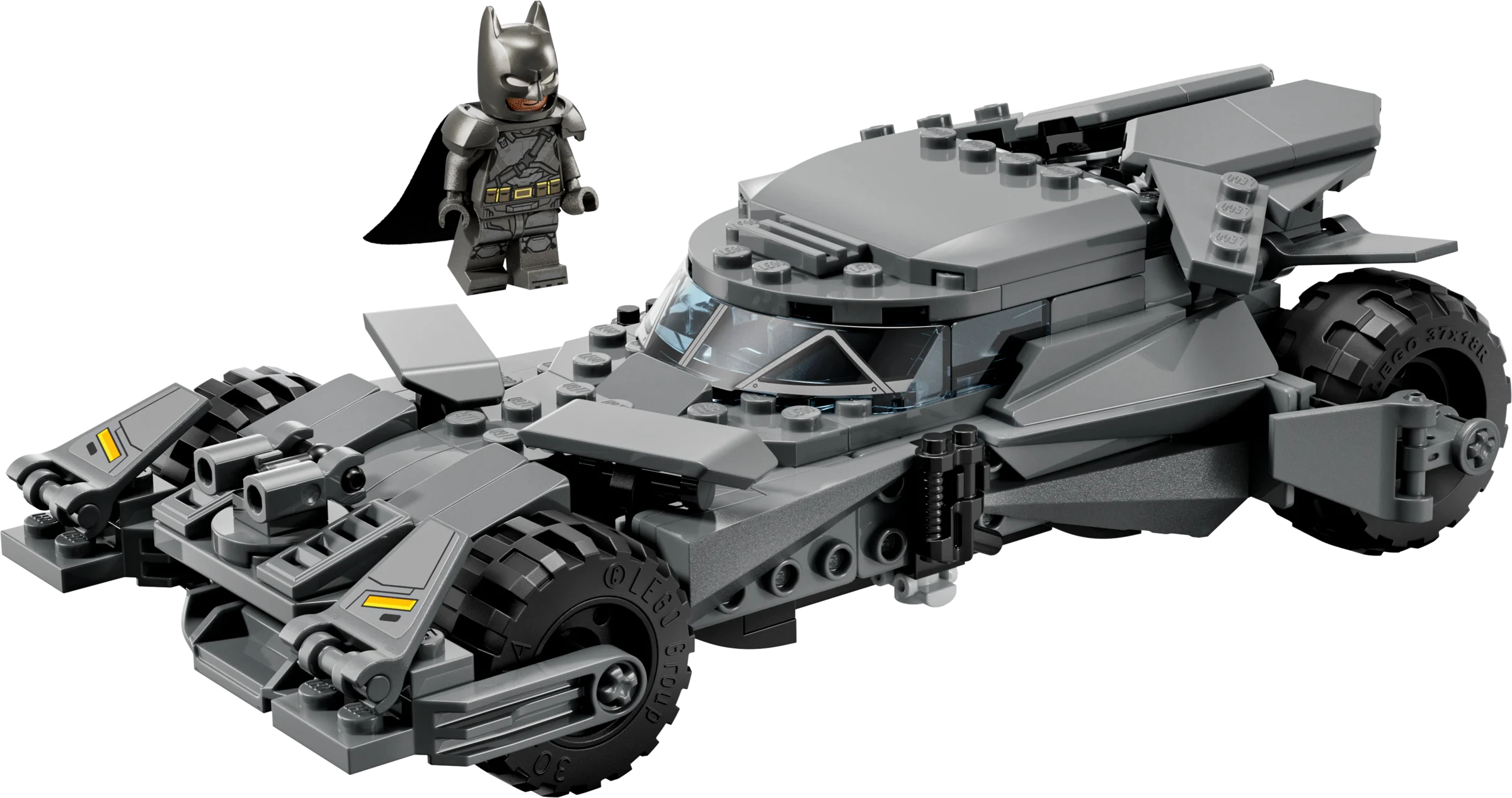 LEGO® 76331 Batmobil™ z filmu Batman v Superman™ - zdjęcie 3