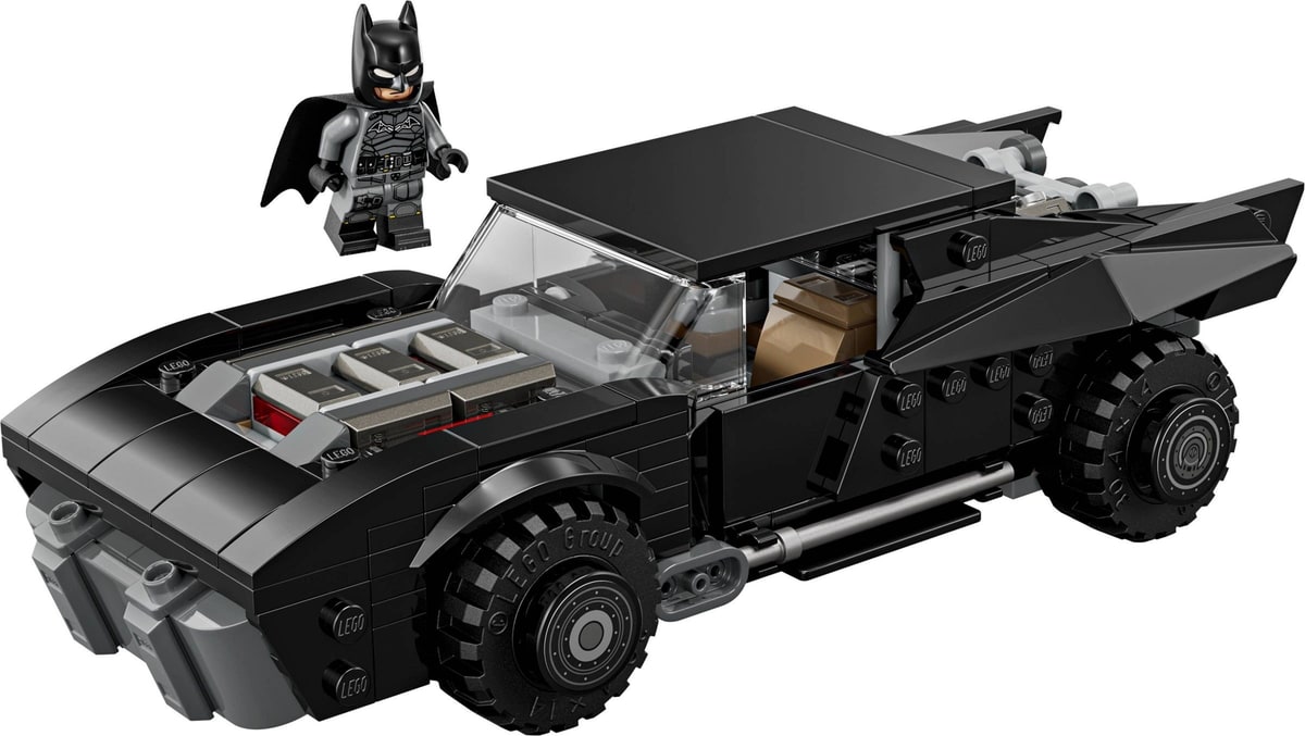 LEGO® 76332 Batmobil z filmu Batman - zdjęcie 10