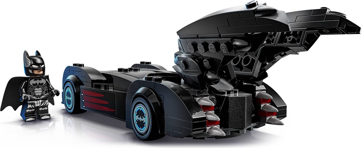 LEGO® 76333 Batmobil z filmu Batman i Robin - zdjęcie 14