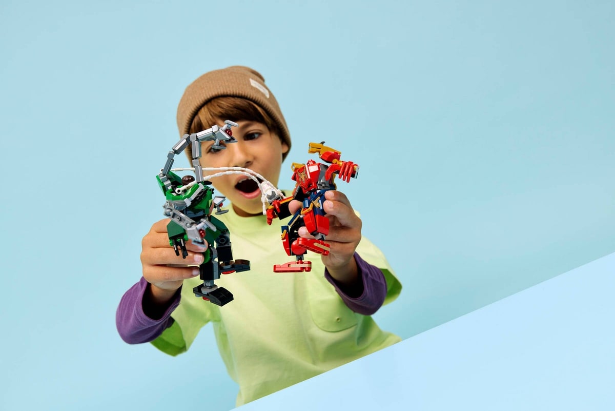 LEGO® 76338 Bitwa mechów: Spider-Man kontra Doc Ock - zdjęcie 12