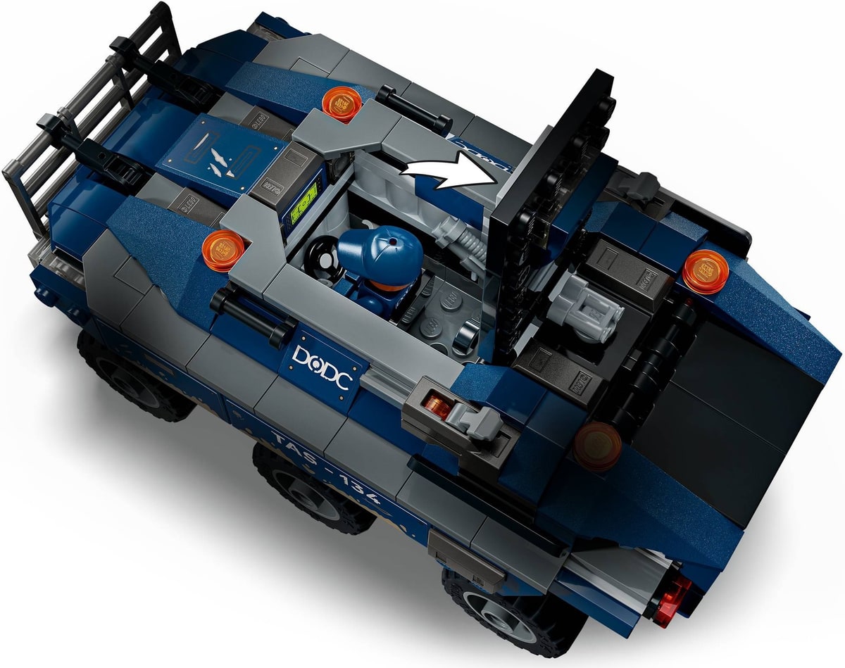 LEGO® 76349 Pościg Spider-Mana za więźniarką - zdjęcie 19