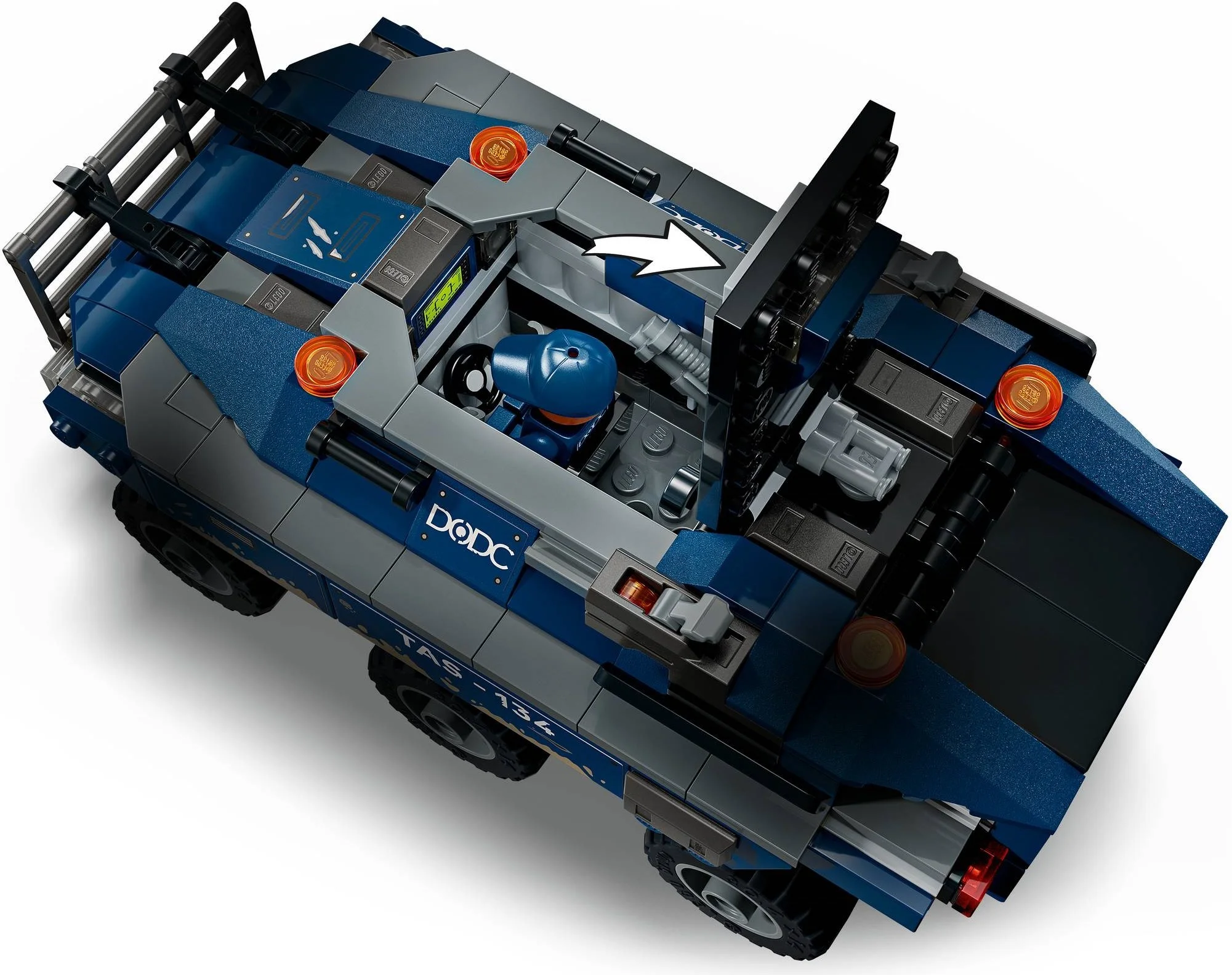 LEGO® 76349 Pościg Spider-Mana za więźniarką - zdjęcie 18