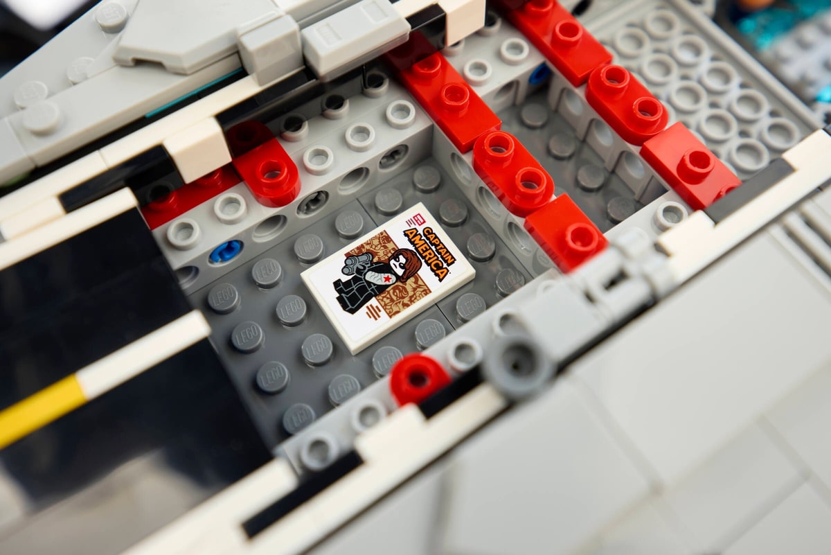 LEGO® 76354 Lotniskowiec T. A.R. C.Z. Y. - zdjęcie 21
