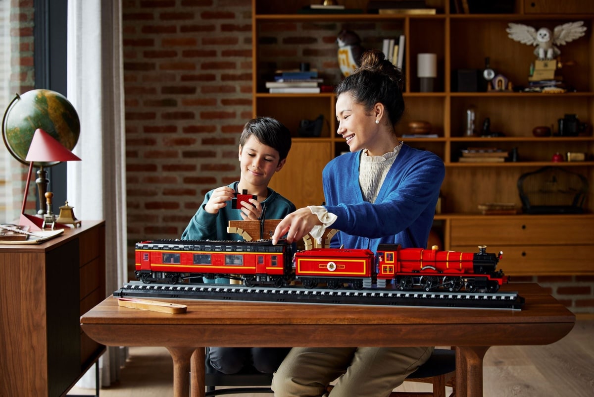 LEGO® 76405 Harry Potter Ekspres do Hogwartu — edycja kolekcjonerska - zdjęcie 10