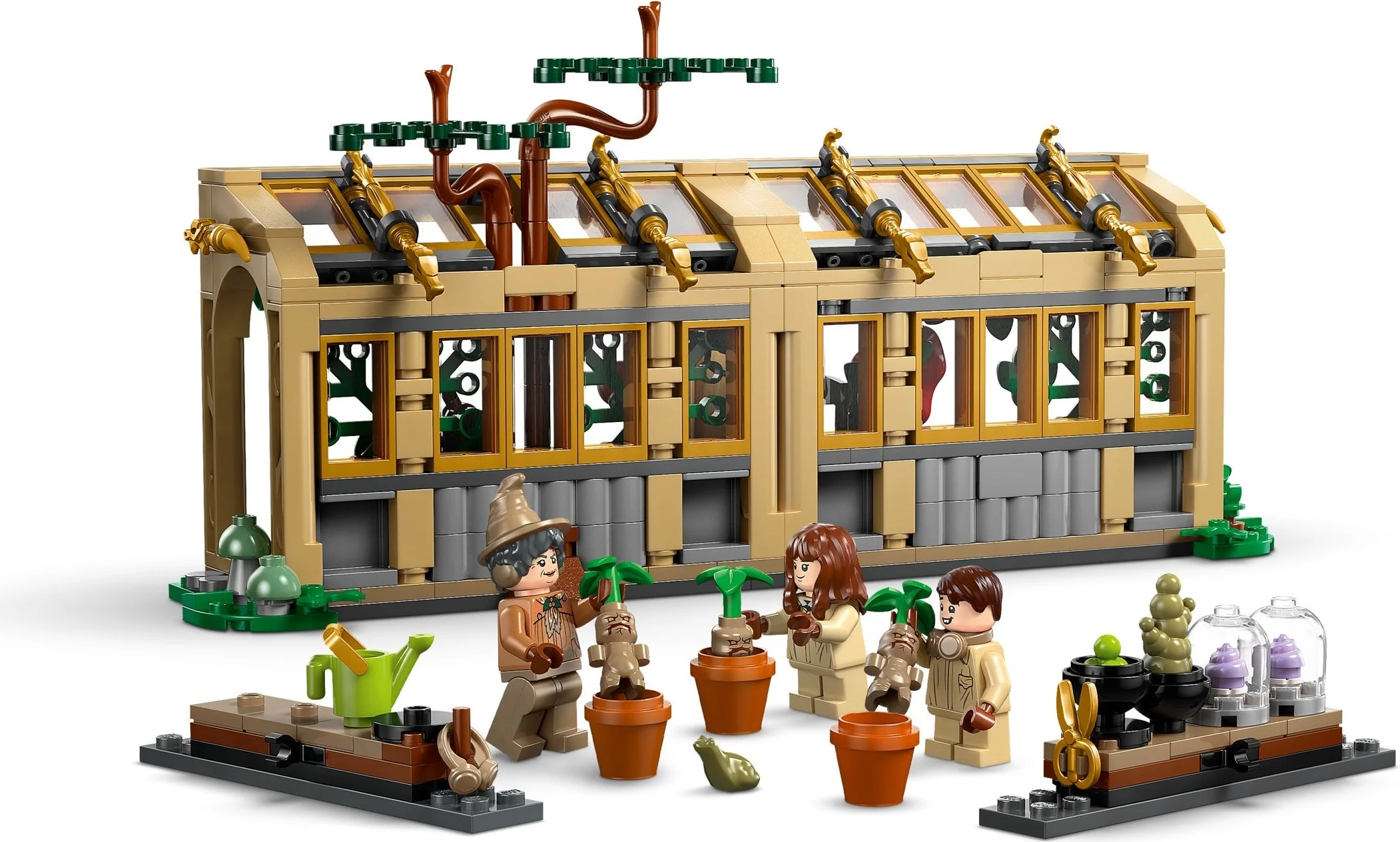 LEGO® 76445 Zamek Hogwart: zajęcia z zielarstwa - zdjęcie 3