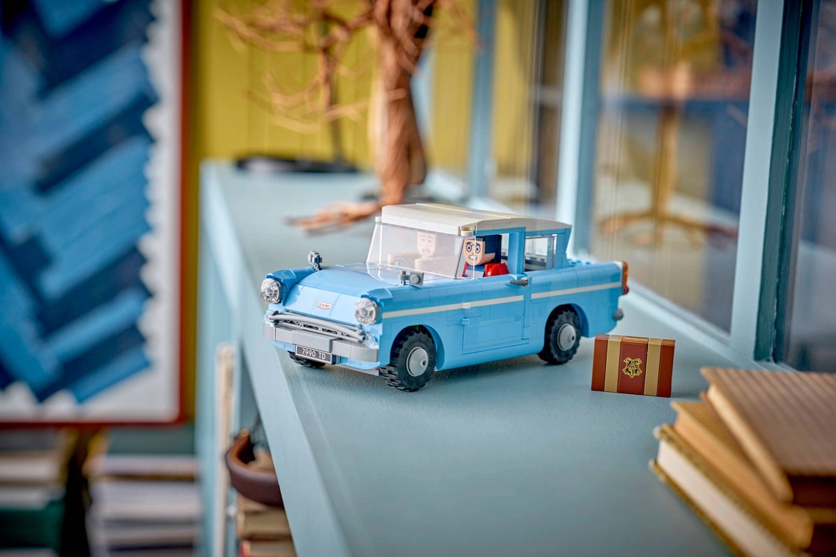 LEGO® 76470 Zaczarowany latający Ford Anglia - zdjęcie 14