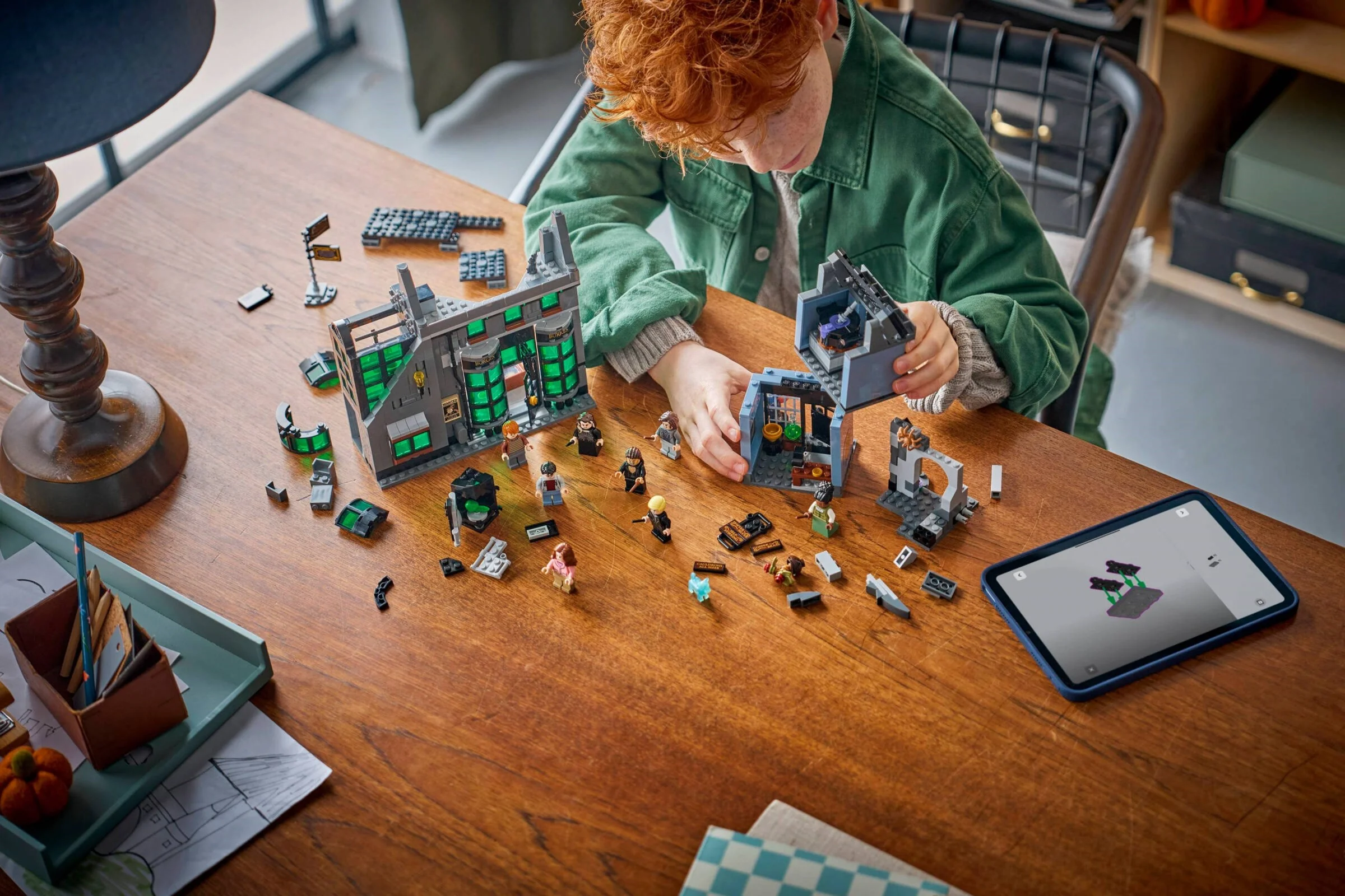 LEGO® 76471 Magiczne sklepy na ulicy Śmiertelnego Nokturnu - zdjęcie 9