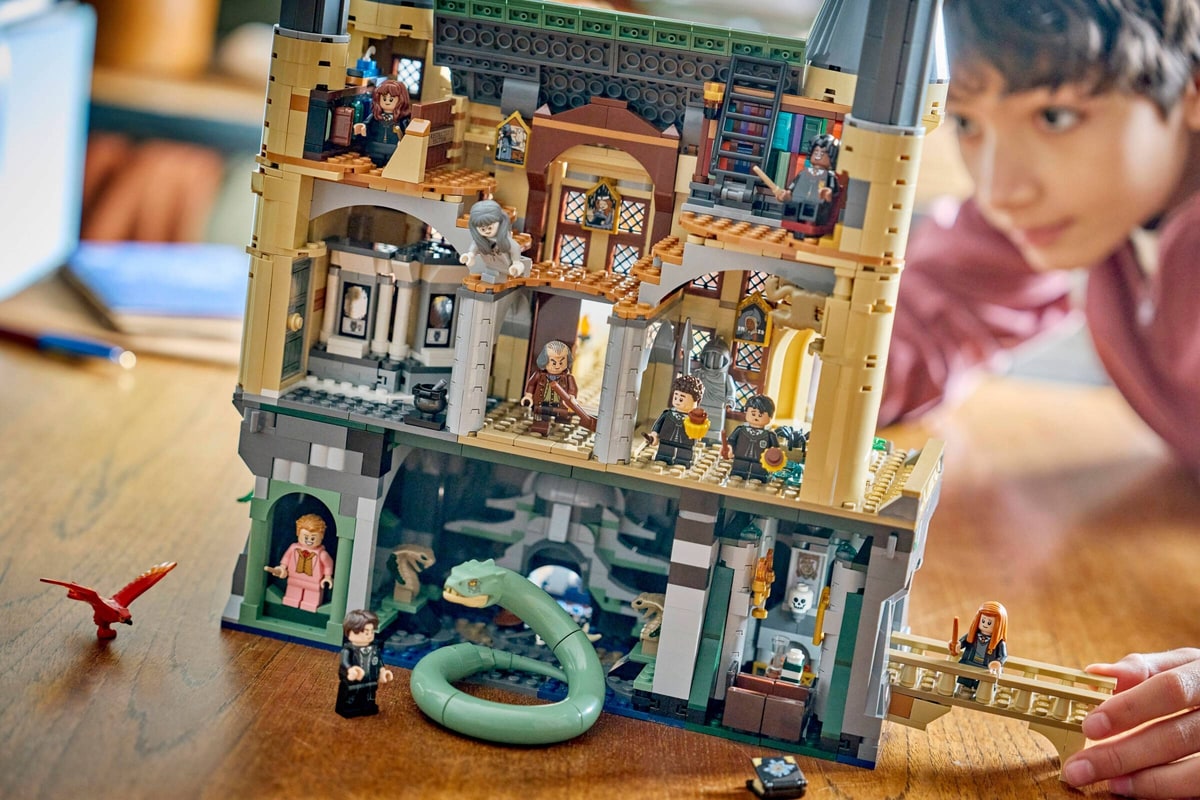 LEGO® 76473 Zamek Hogwart: Wschodnie skrzydło - zdjęcie 12