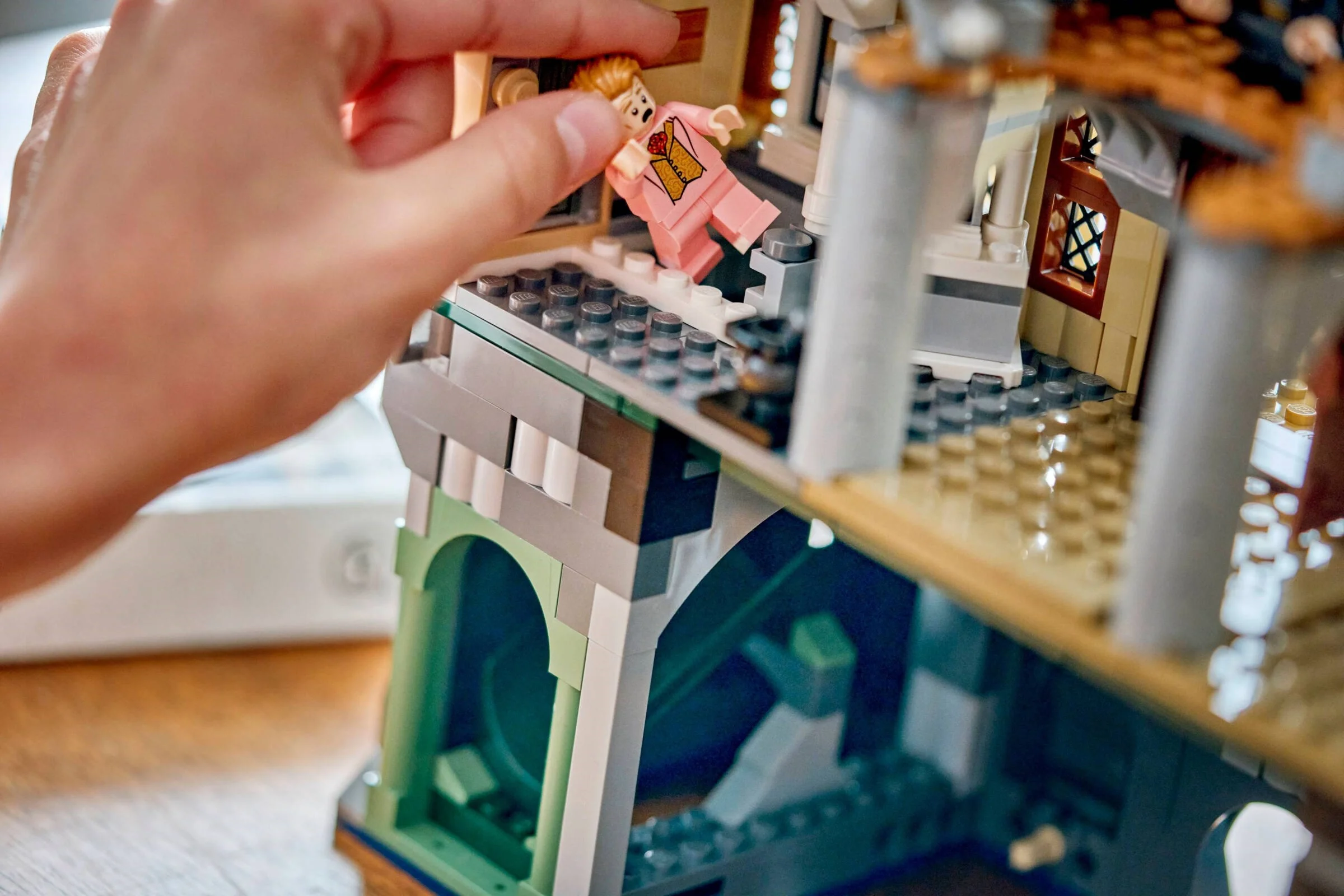 LEGO® 76473 Zamek Hogwart: Wschodnie skrzydło - zdjęcie 13