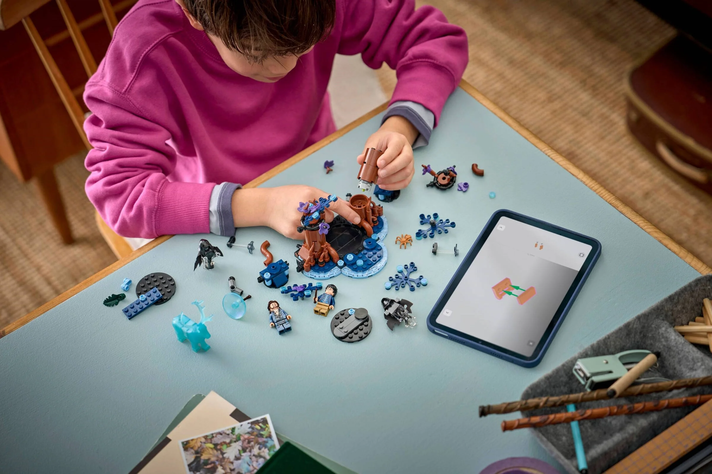 LEGO® 76475 Zakazany Las: Expecto Patronum - zdjęcie 7