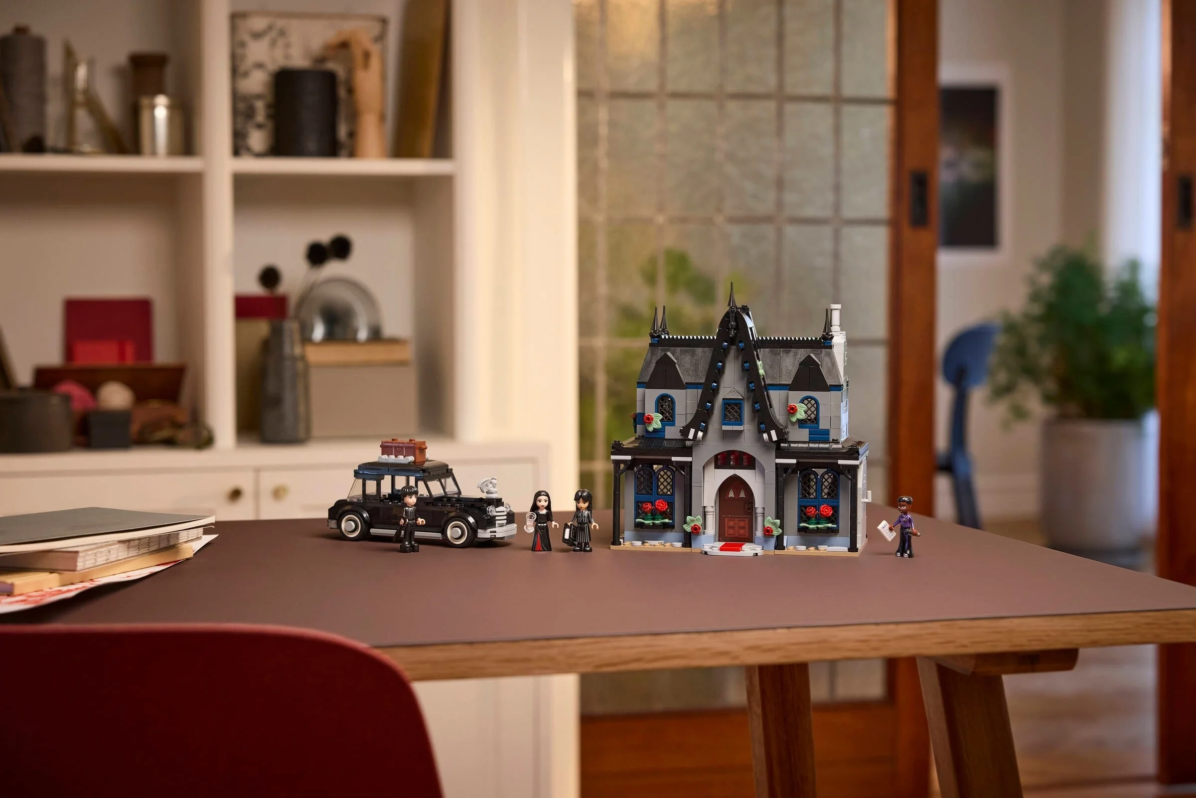 LEGO® 76786 Chatka Morticii - zdjęcie 10