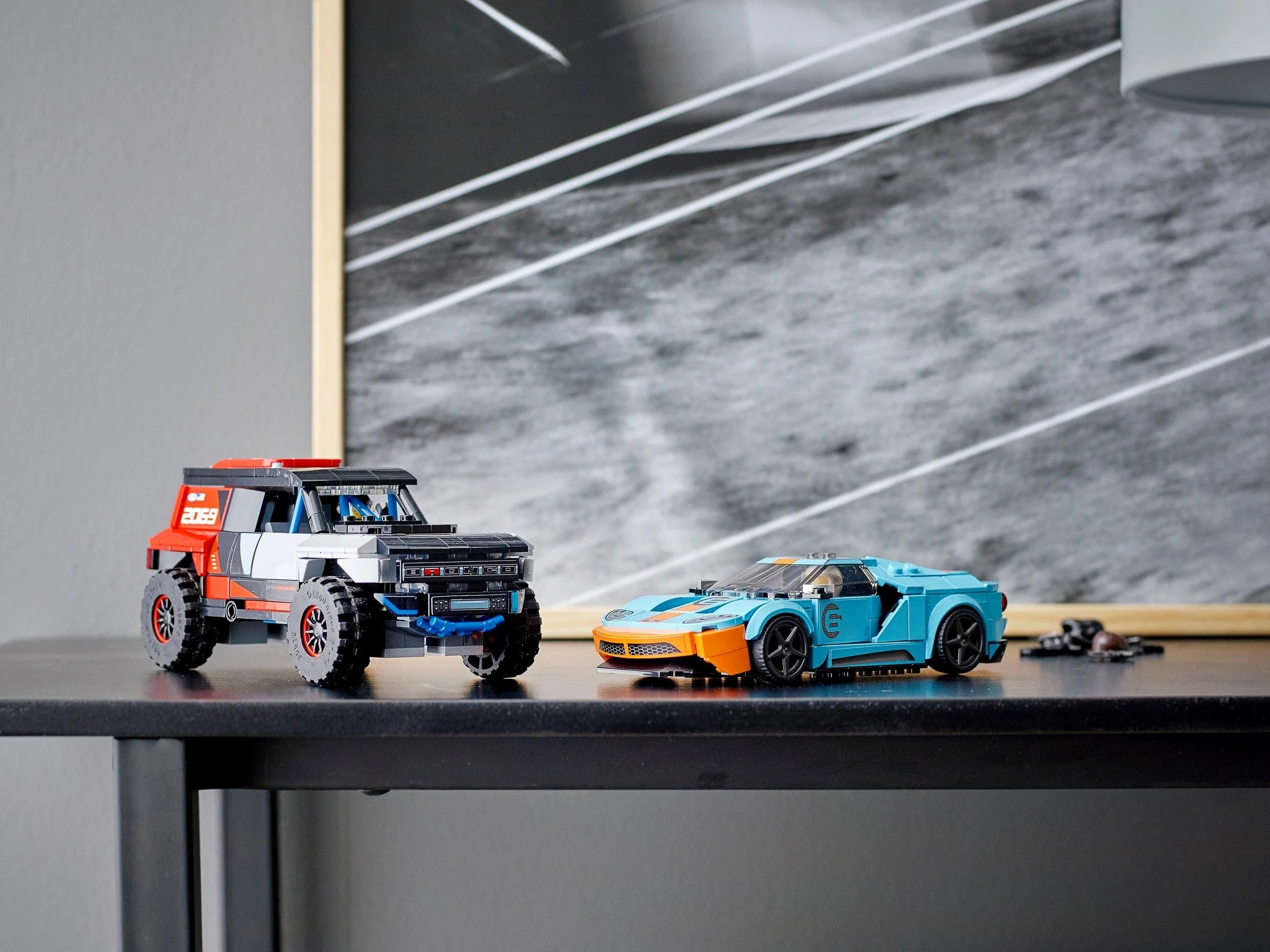 LEGO® 76905 Speed Champions Ford Gt Heritage Edition i Bronco R - zdjęcie 6