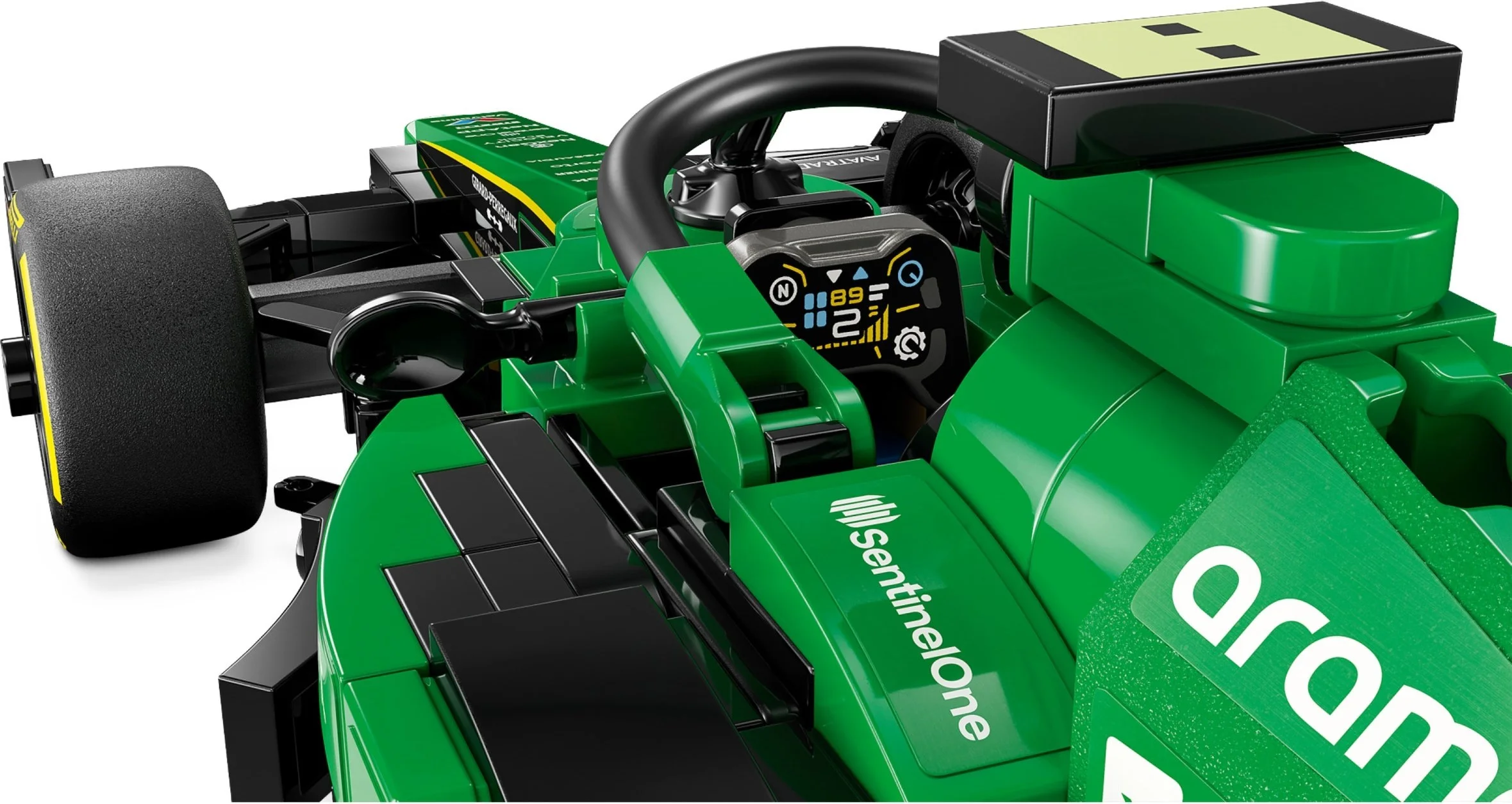 LEGO® 76925 Samochód bezpieczeństwa Aston Martin i AMR23 - zdjęcie 6