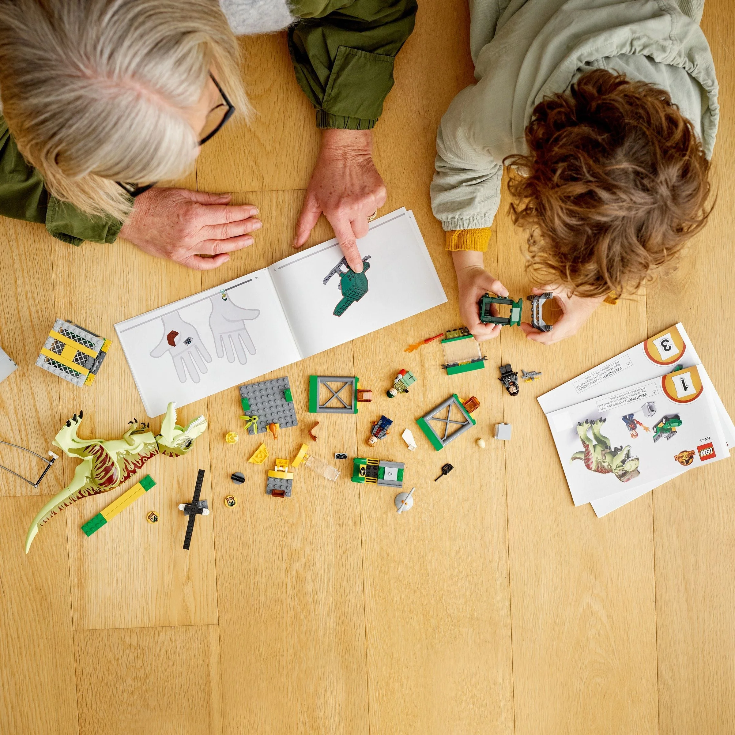 LEGO® 76944 Ucieczka tyranozaura - zdjęcie 9